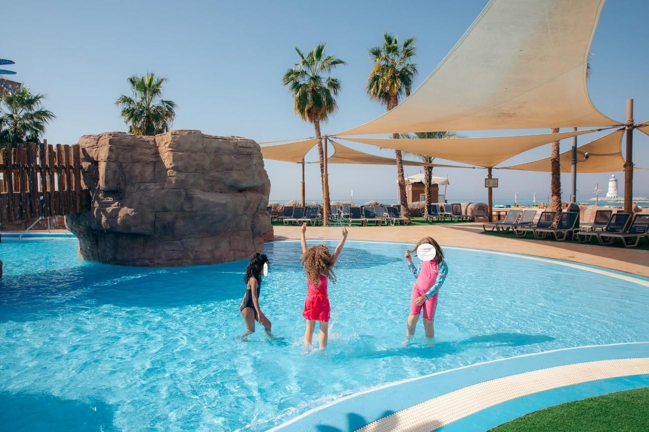 Doha: Desert Falls Water Park Tour, Entry Ticket & Pickup 3