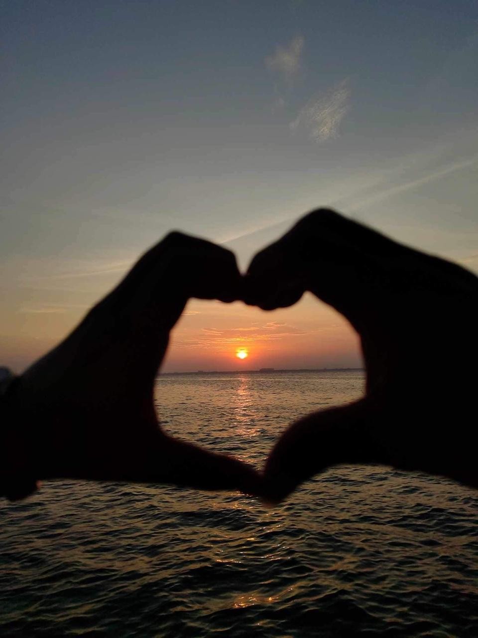 Cebu Sunset Cruise with Snorkeling & Drinks 3