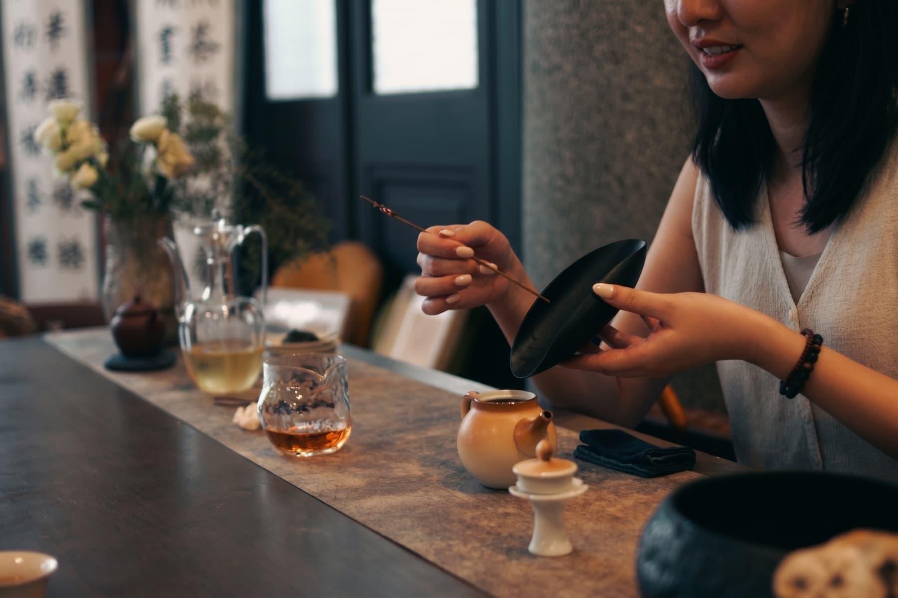 Taiwanese Tea Ceremony Workshop & Tea Tasting with Qipao 3
