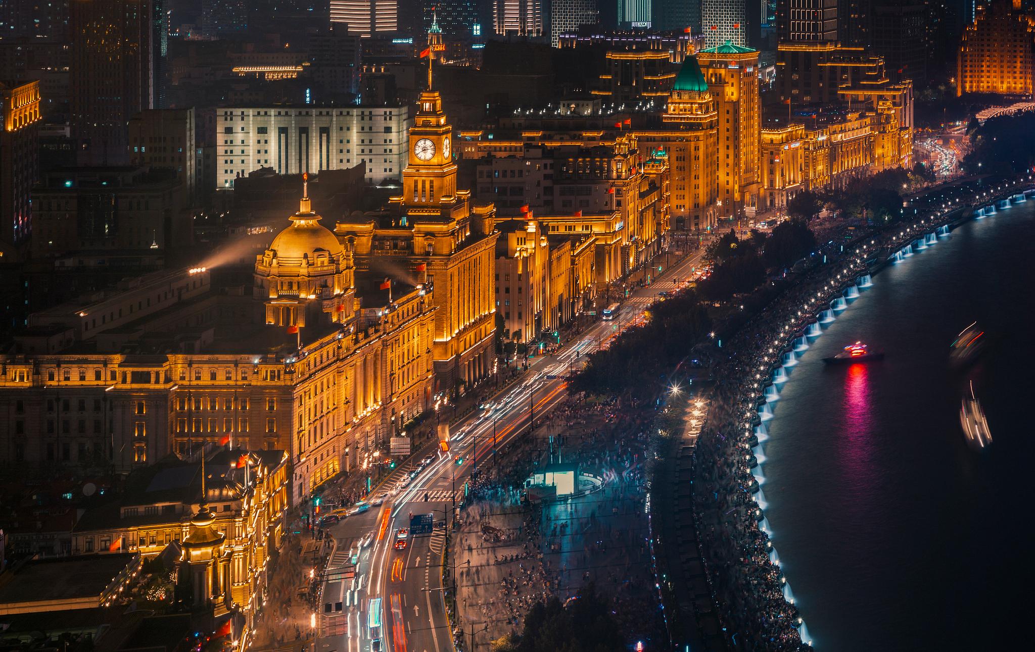 Shanghai: Private Customizable City Highlights Tour 3
