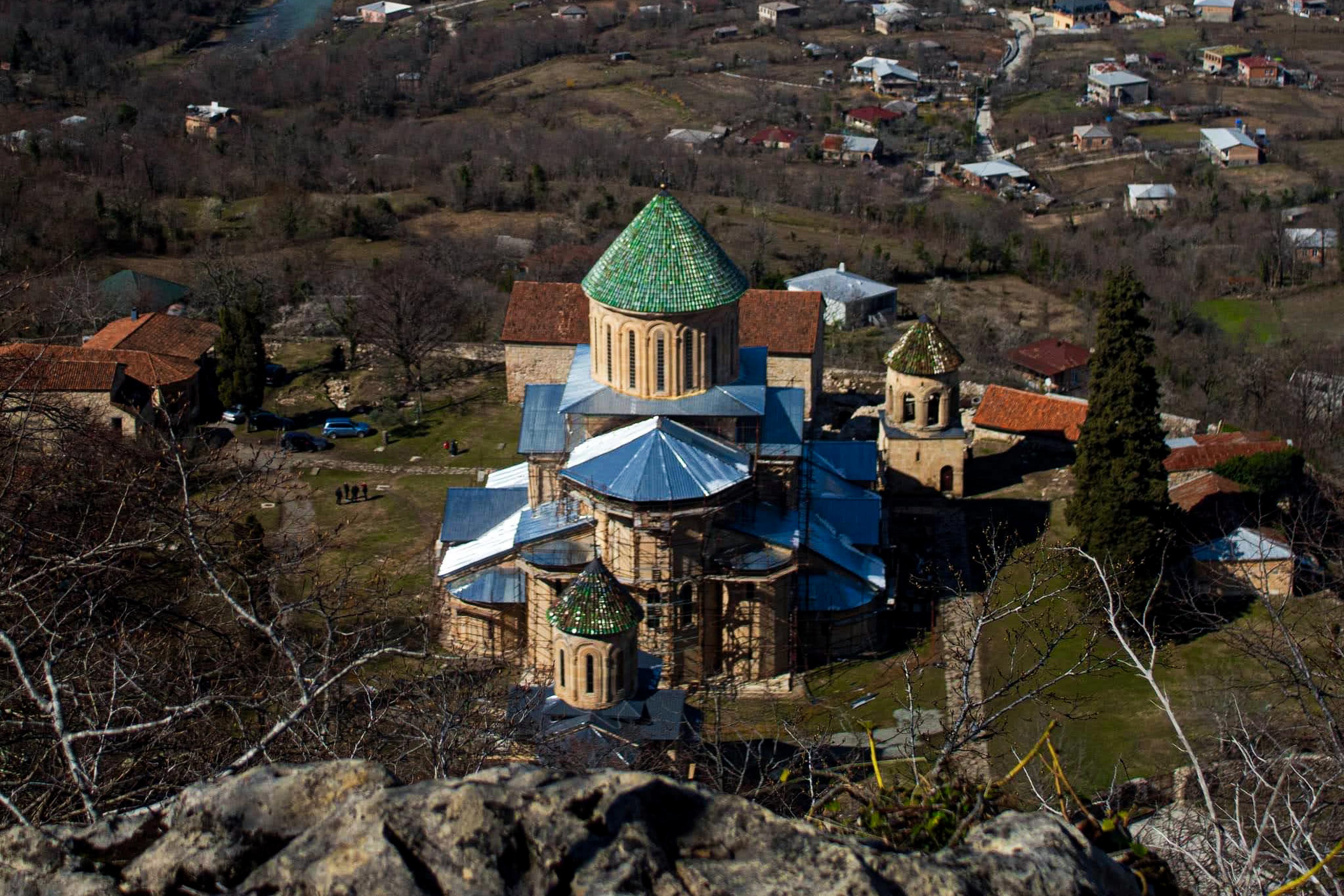 Kutaisi: Monasteries Tour with Traditional Sweet Tasting 2