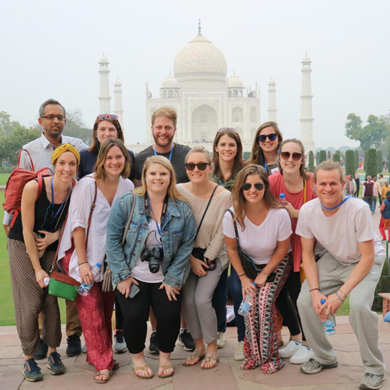 Agra: Skip-the-Line Taj Mahal & Agra Fort Private Tour