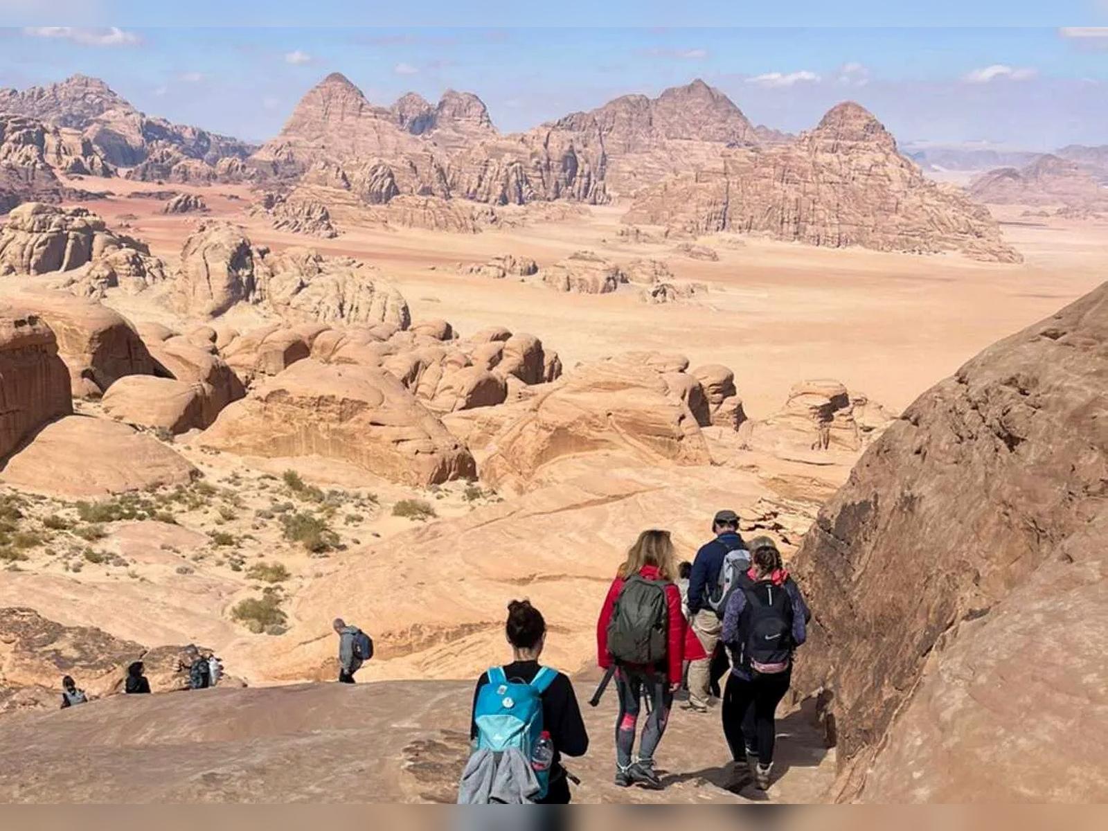 Hike Mount Umm al-Dami: Jordan’s Highest Peak & Lunch 3