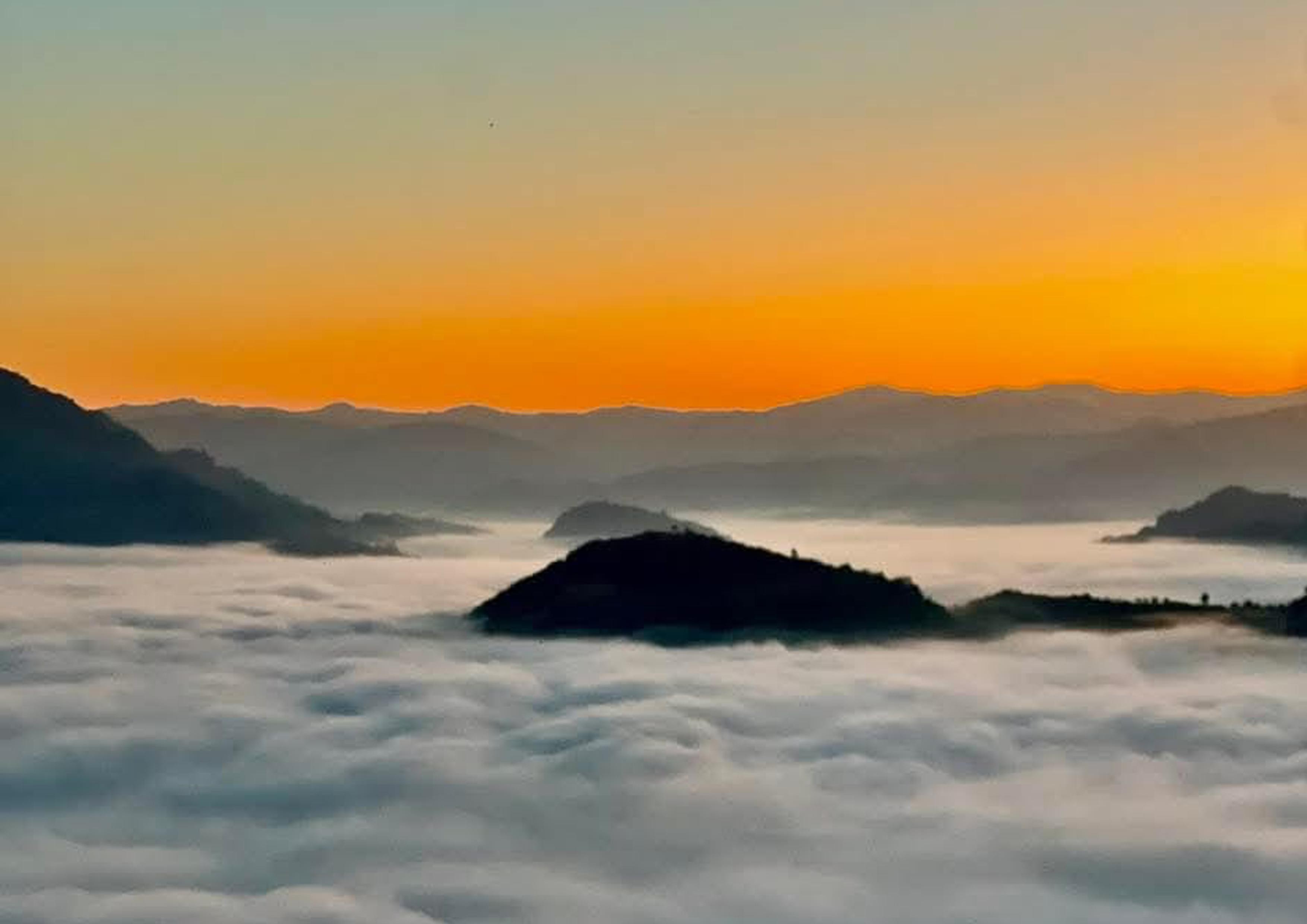 Nong khiaw: Trekking To Camping Above The Clouds 2