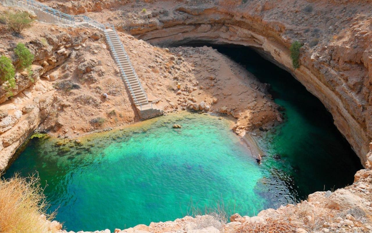 Muscat: Sur Coastal Tour with Bimmah Sinkhole & Fins Beach 3