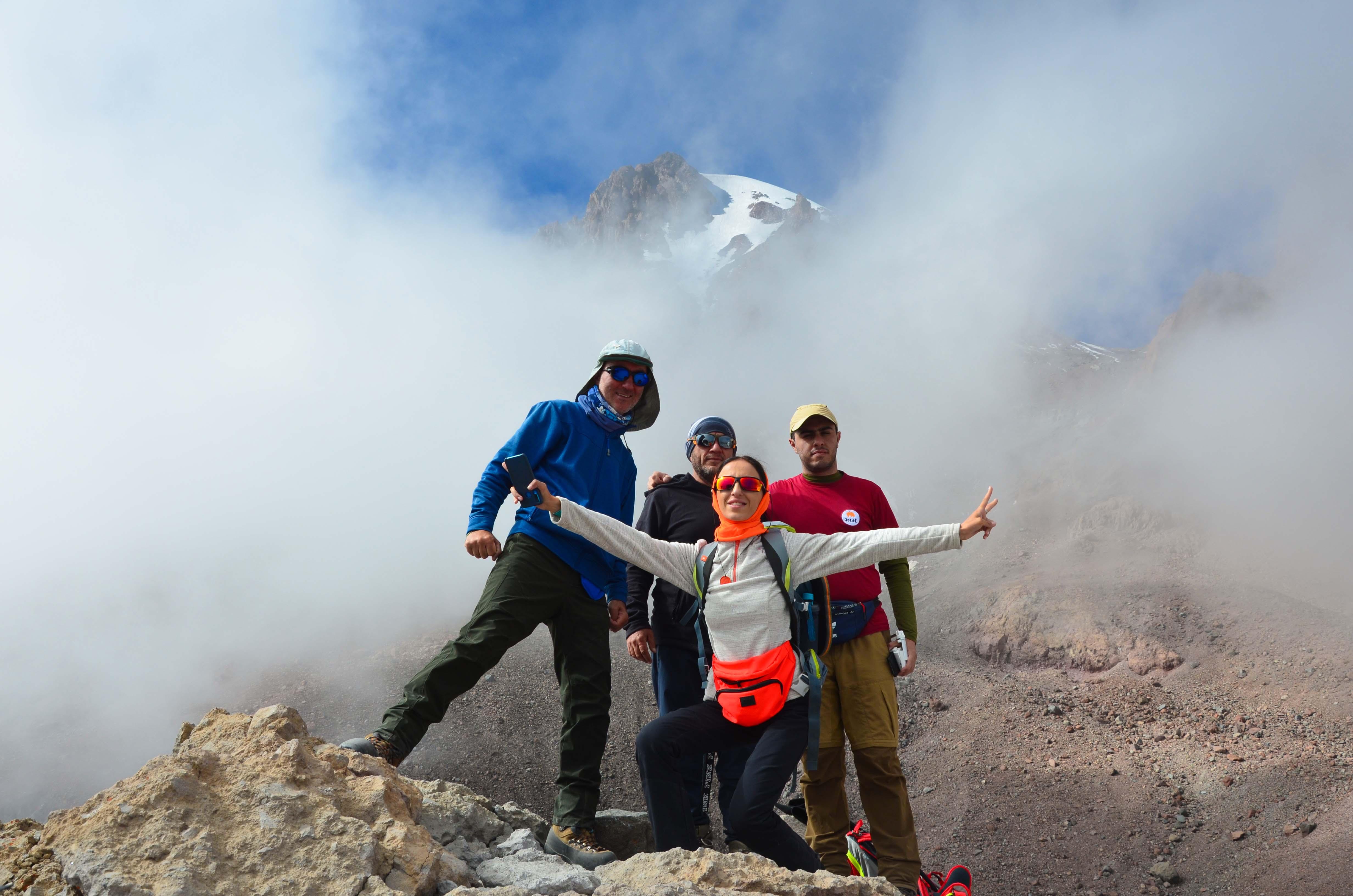 Georgia: climbing mount Kazbegi 3