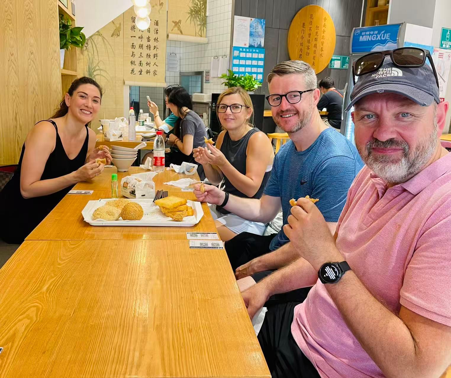 Shanghai: Former French Concession Bike Tour with Brunch 2
