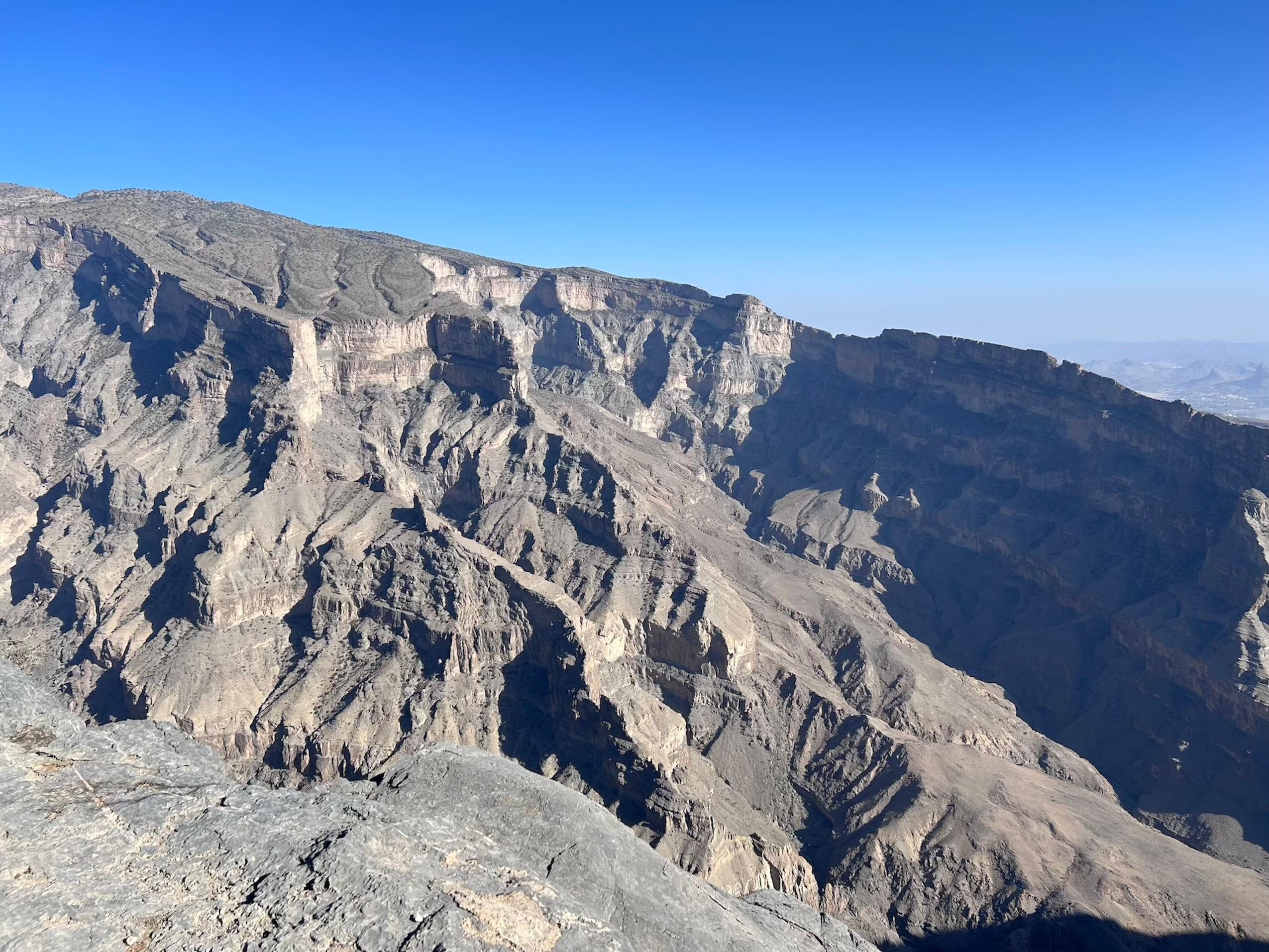 Private Day Trip to Nizwa & Jabal Shams (Grand Canyon)