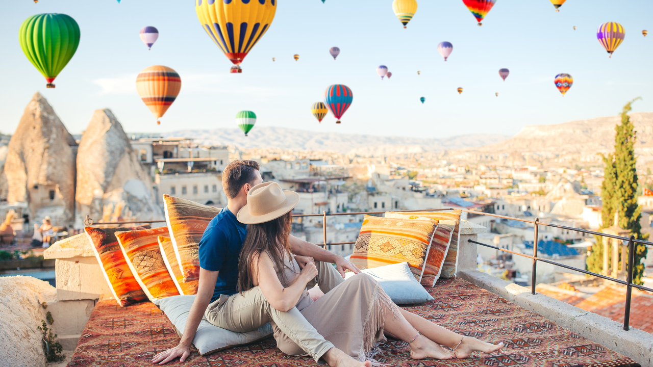 Istanbul: 2-Day Cappadocia Trip with Flights & Cave Hotel
