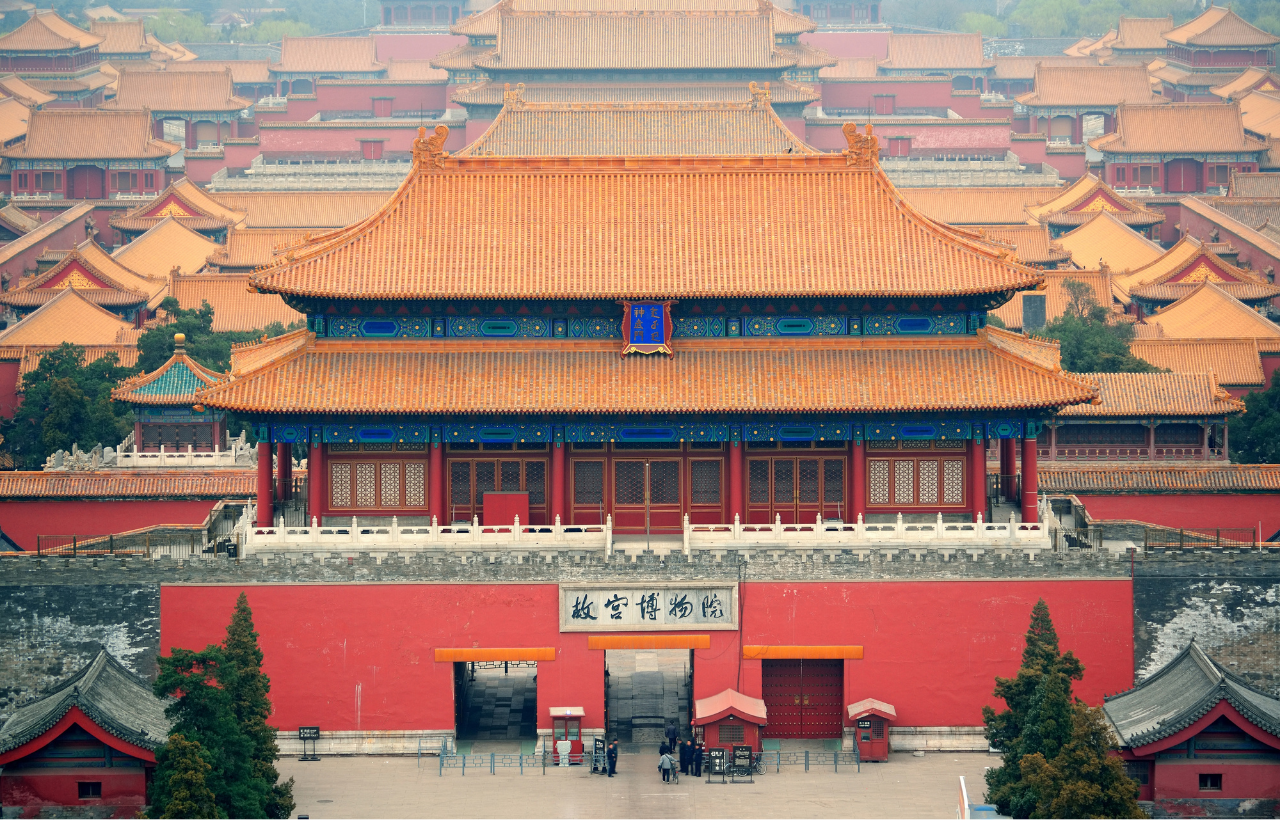 Private Forbidden City Walk and Luxury Dental Spa 2