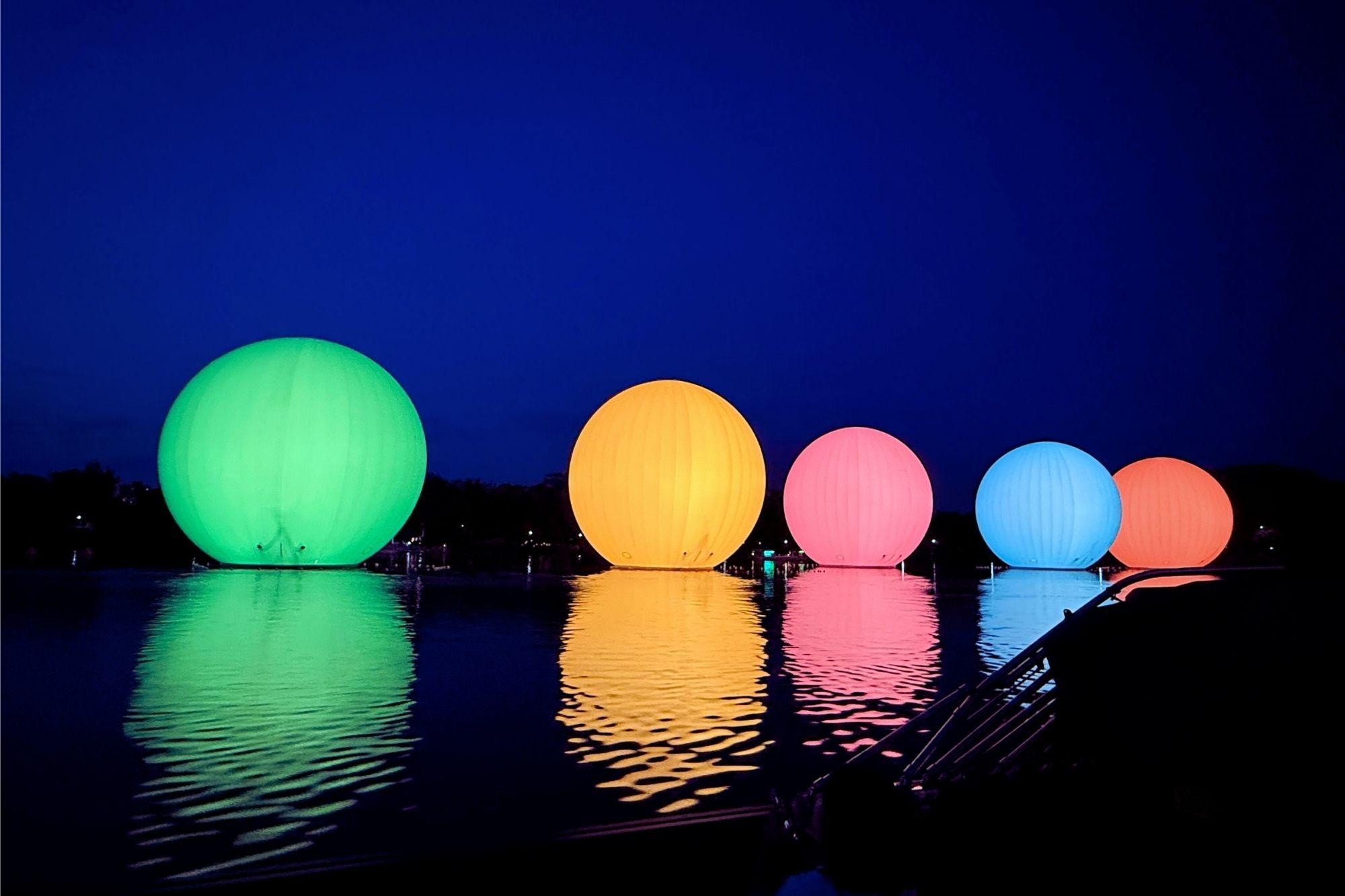 Beijing: Panjiayuan Market&Liangma River Cruise Night Tour 2