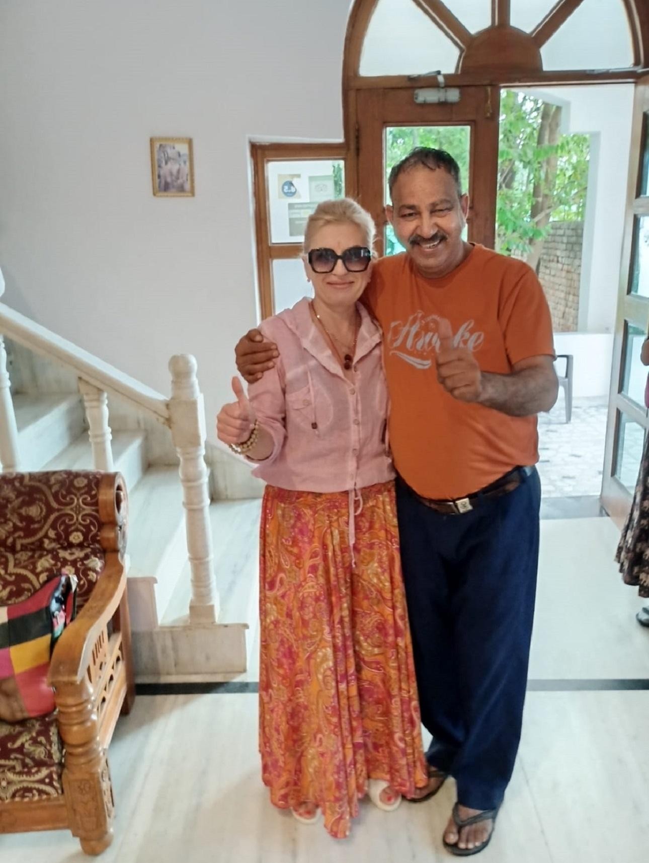 Jaipur to Mathura & Vrindavan Spiritual Tour with Agra Drop 2