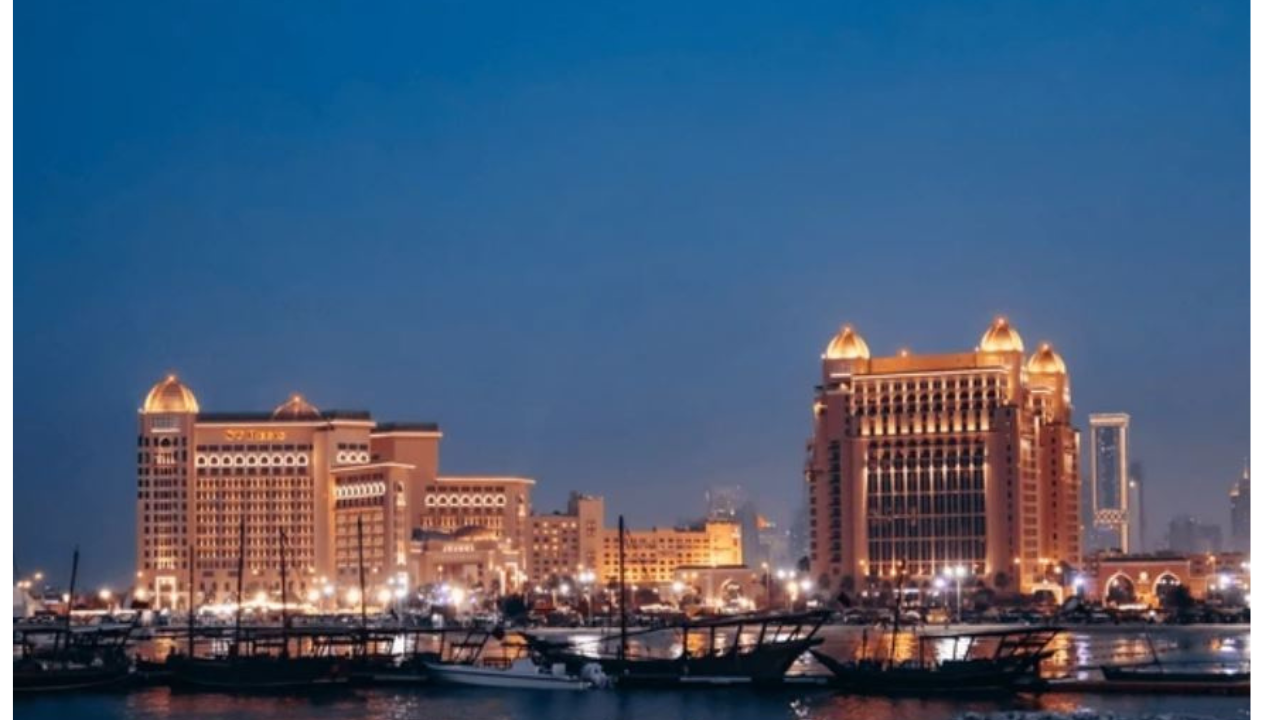 Doha: City landmarks a memorable tour with pickup & drop off 3