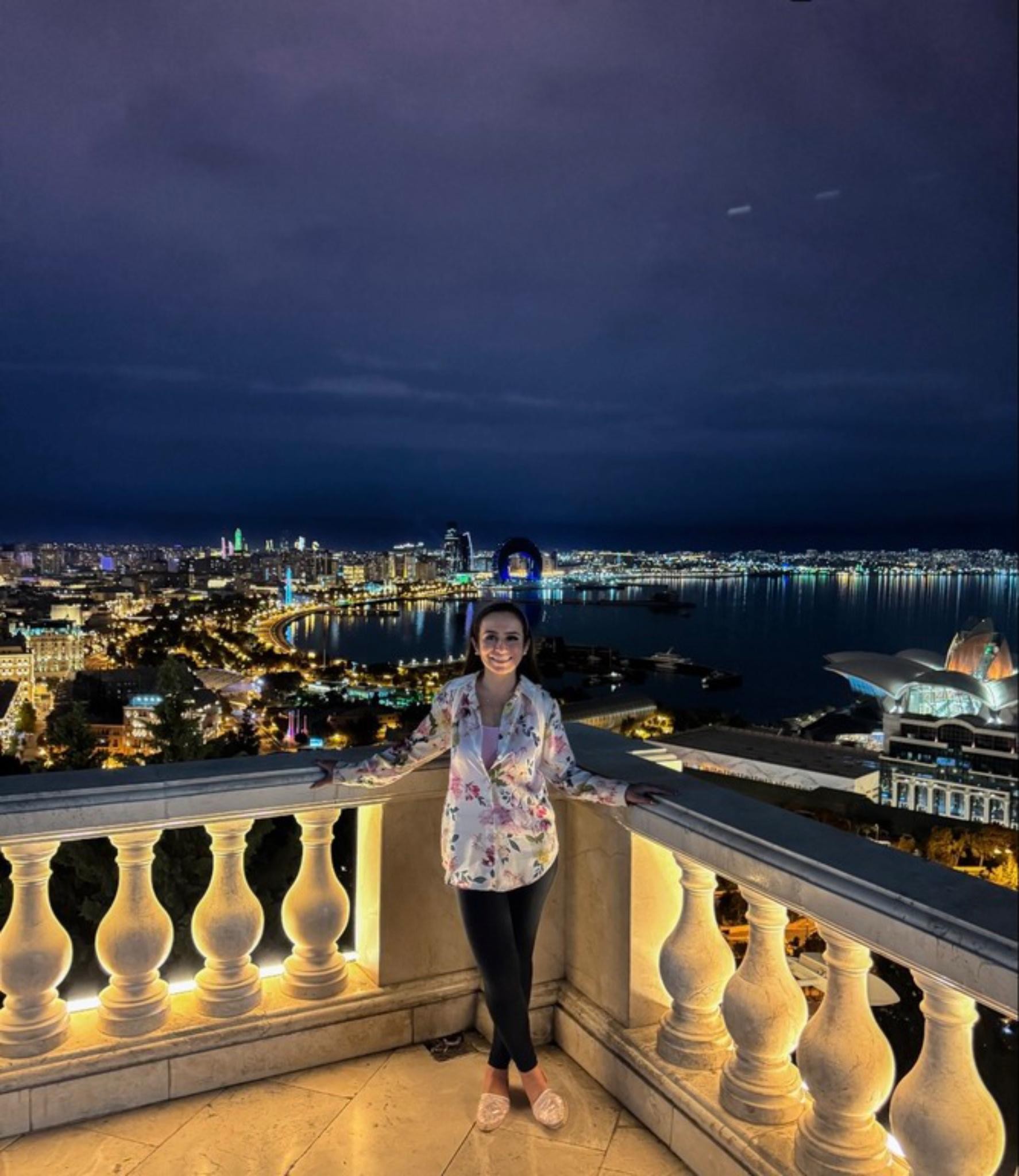 Baku: Complete City Tour with Best Photo Stops 2