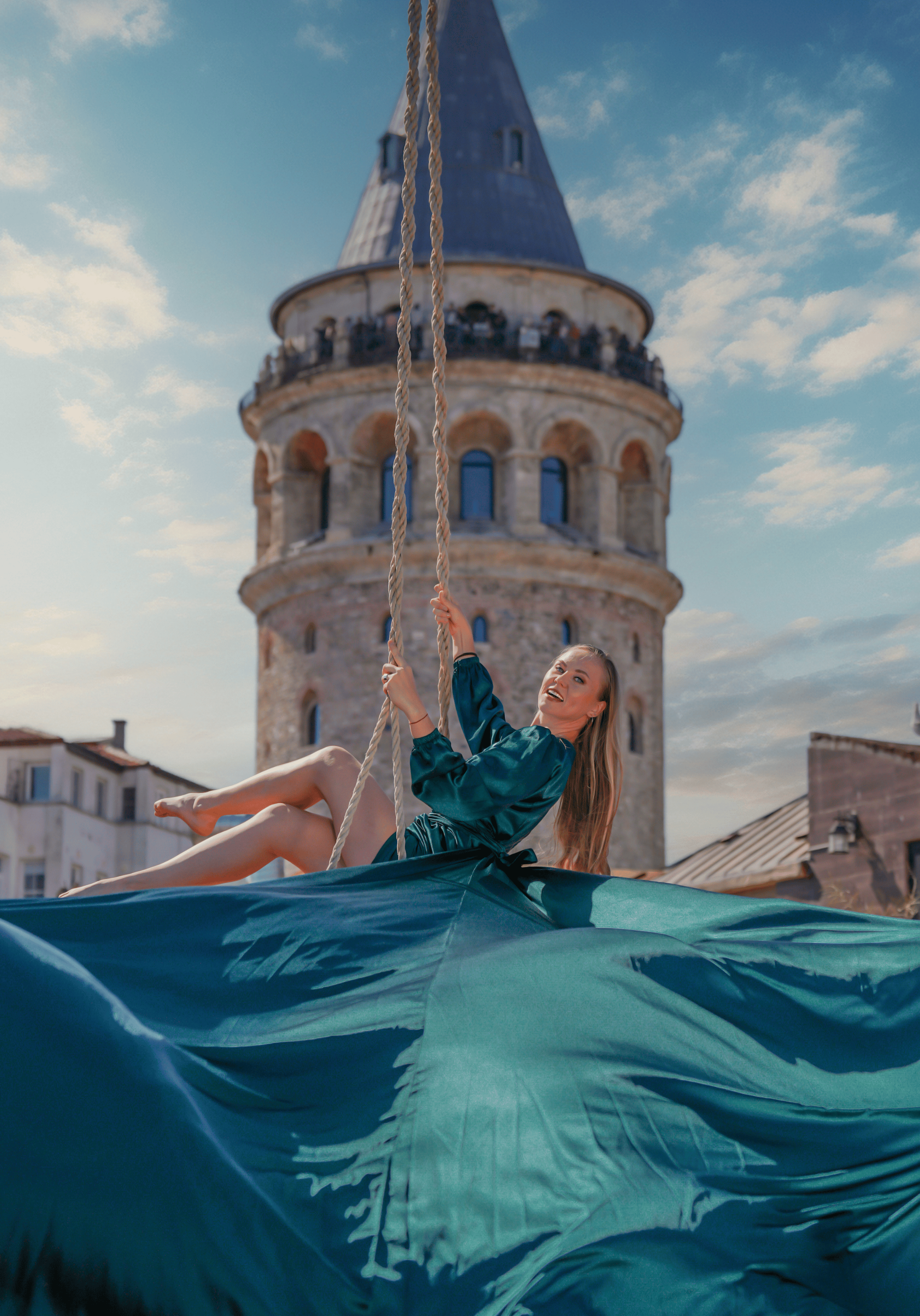 Istanbul: Swing Photoshoot with Flowing Dress & Drink 3