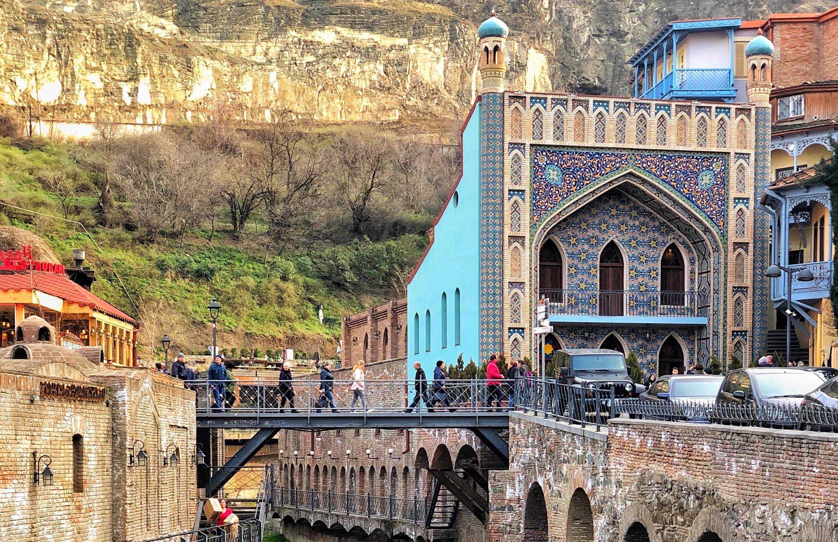 Tbilisi: Guided Walking Tour, Must See & Taste (All-Incl.) 2