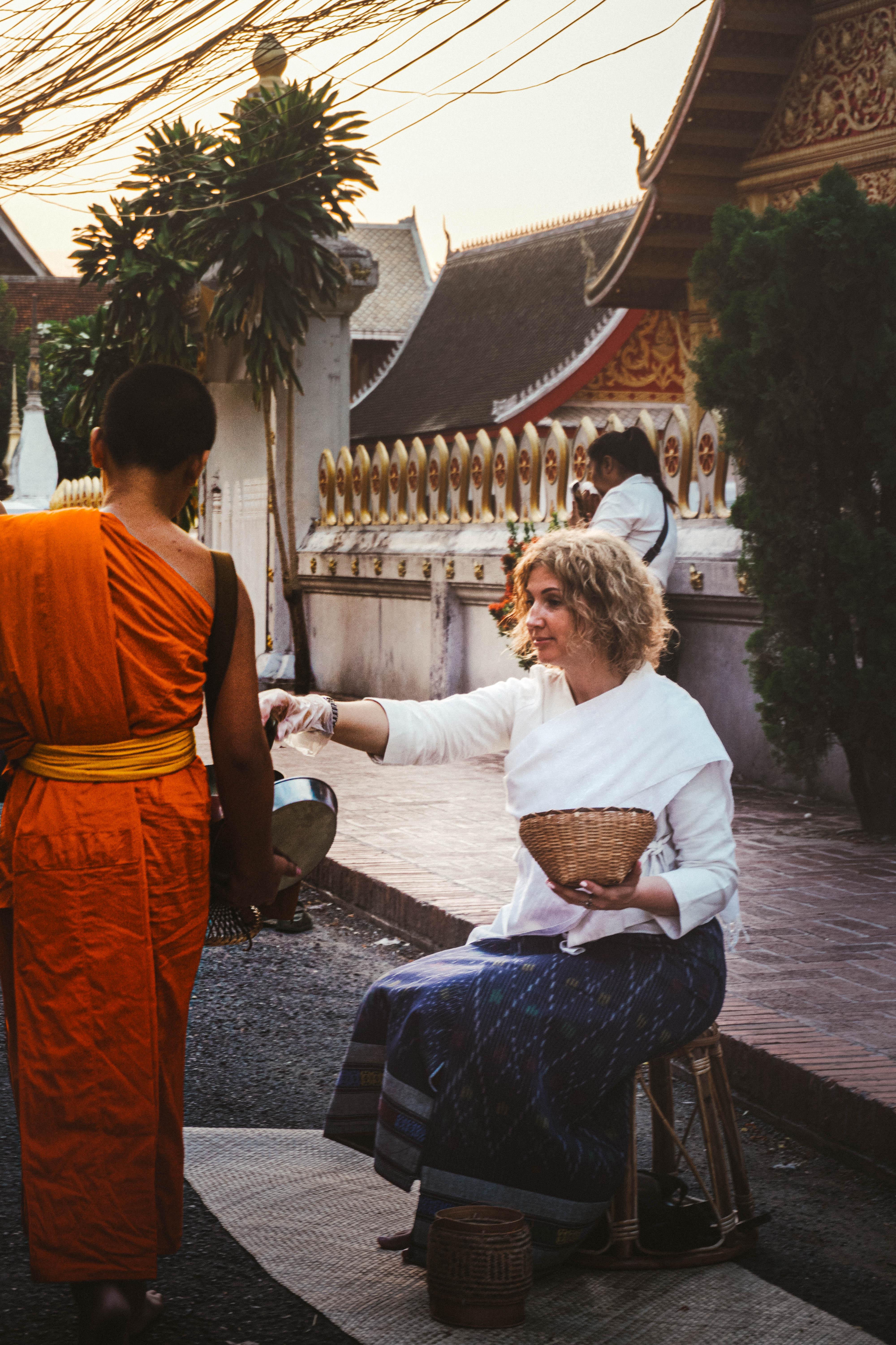 Luang Prabang: Almsgiving Ceremony with Lao Offering Set 2