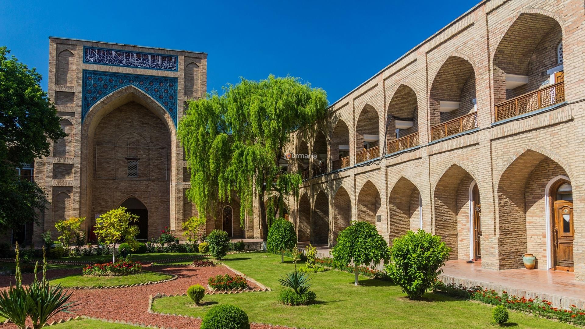 Tashkent: Day of Tradition, Culture and Memory Tour 3