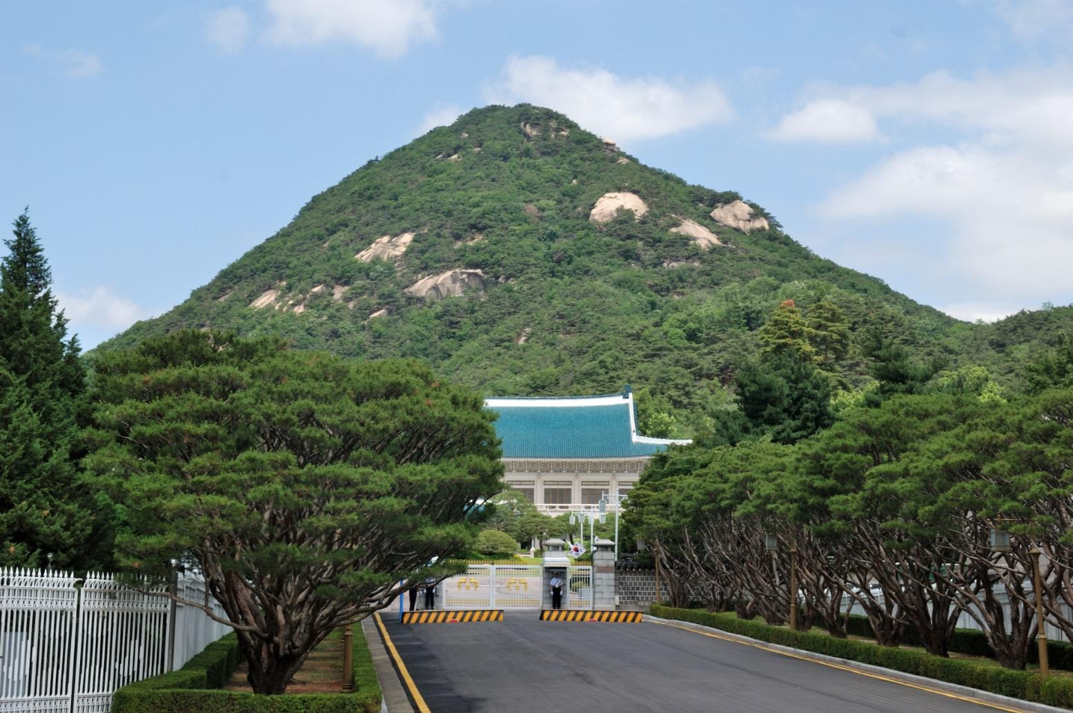 From Seoul: 2-Day DMZ and Seoul City Highlights Combo Tour 2