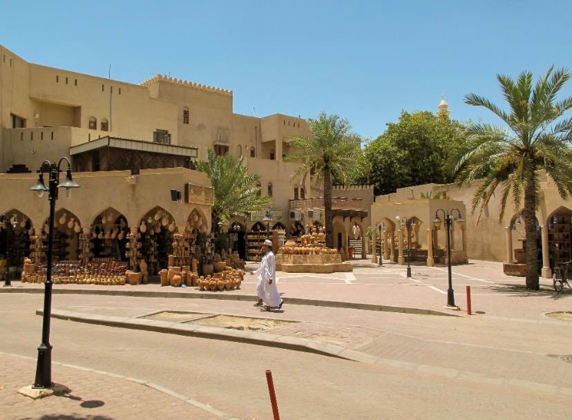 From Muscat: Nizwa Fort, Souq, and Museum Guided Day Trip 2
