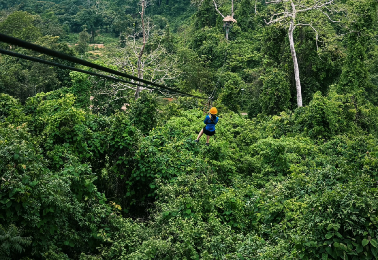 Vang Vieng Zipline & Cave Tube Experience + Blue Lagoon 2