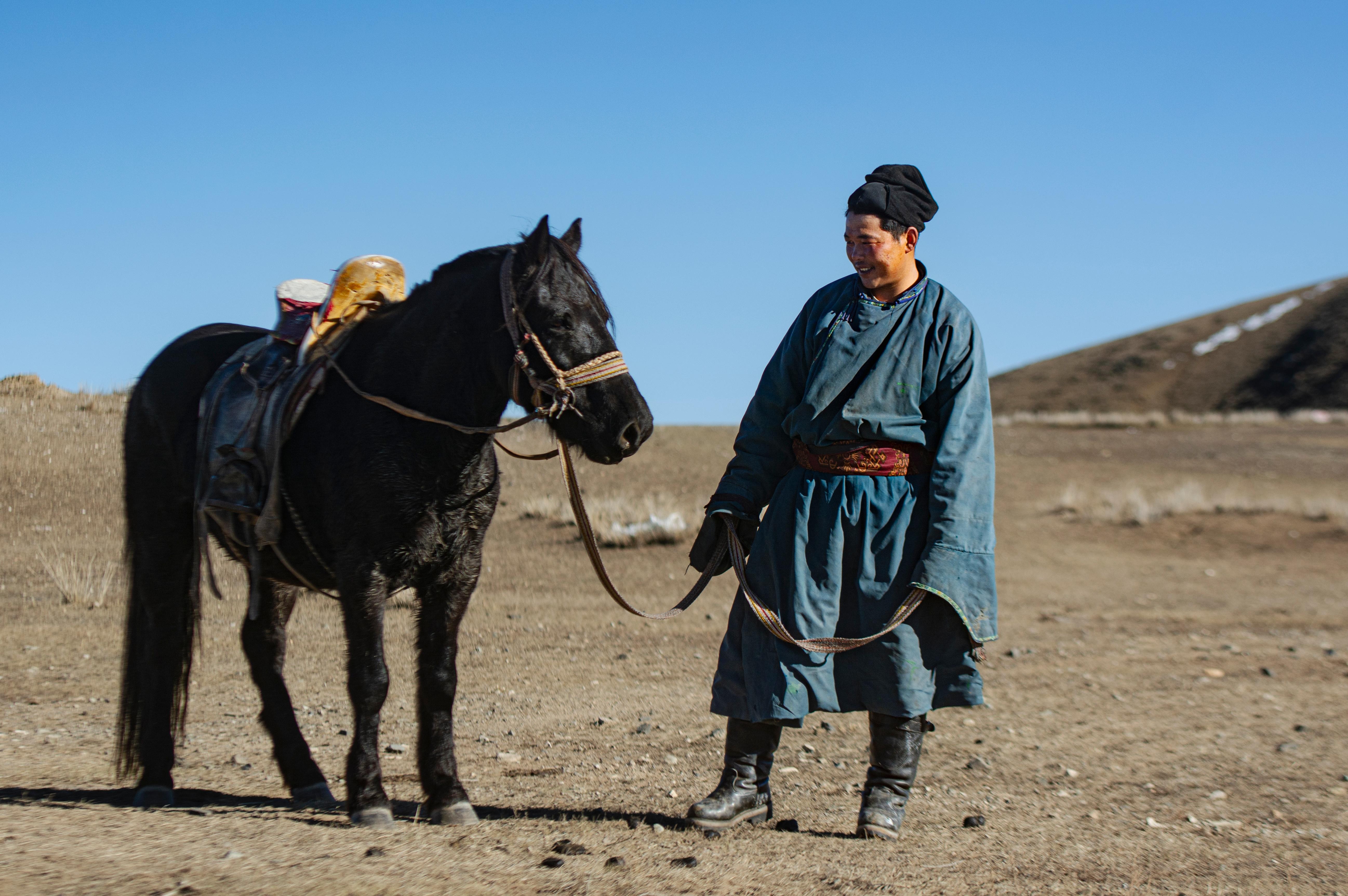 4-Day Authentic Nomadic Family Homestay near the Mini Gobi