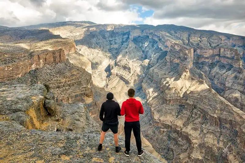 3-Day Oman Mountain Adventure: Akhdar & Shams with Hotel 3