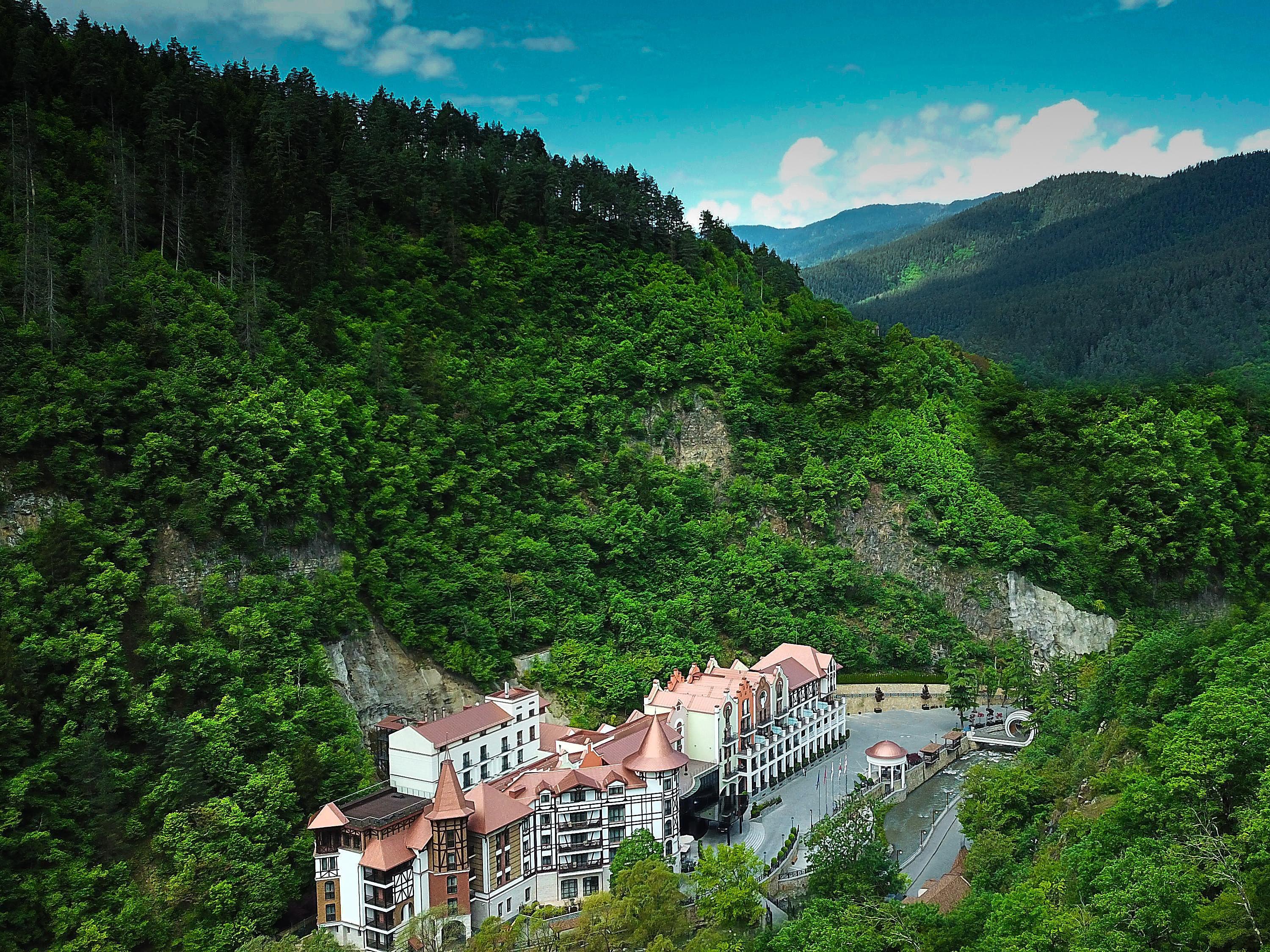 Borjomi: Mineral Water Park and Mtsvane Monastery Tour 3