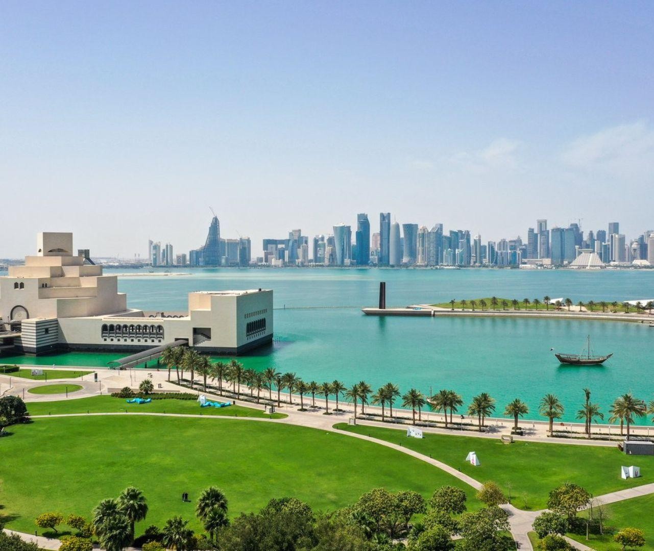 Doha: Guided tour of Kayak on Qatar's Water