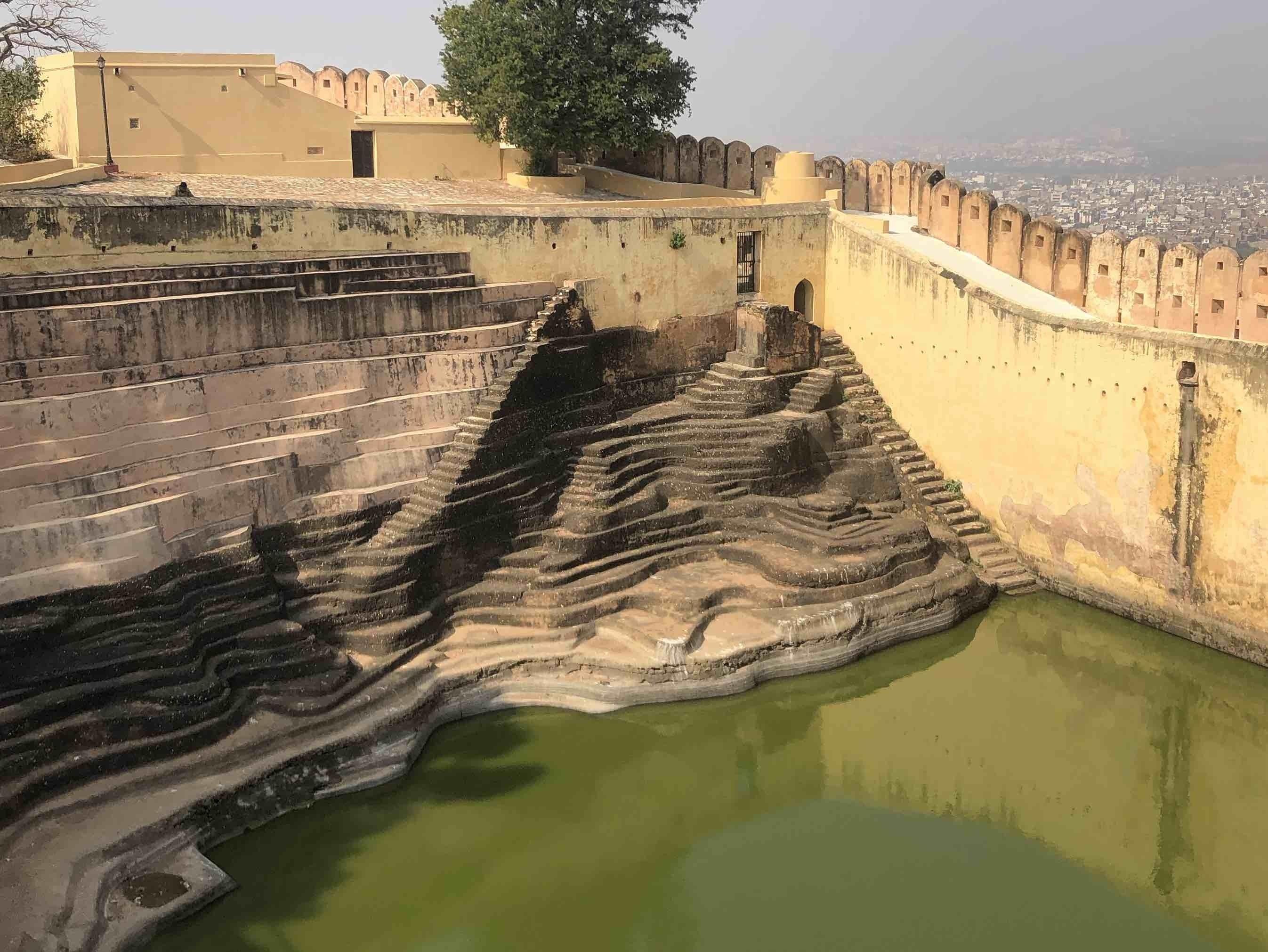 Jaipur:Amer Fort,Panna Meena(Stepwell) & Nahargarh Fort Tour 3