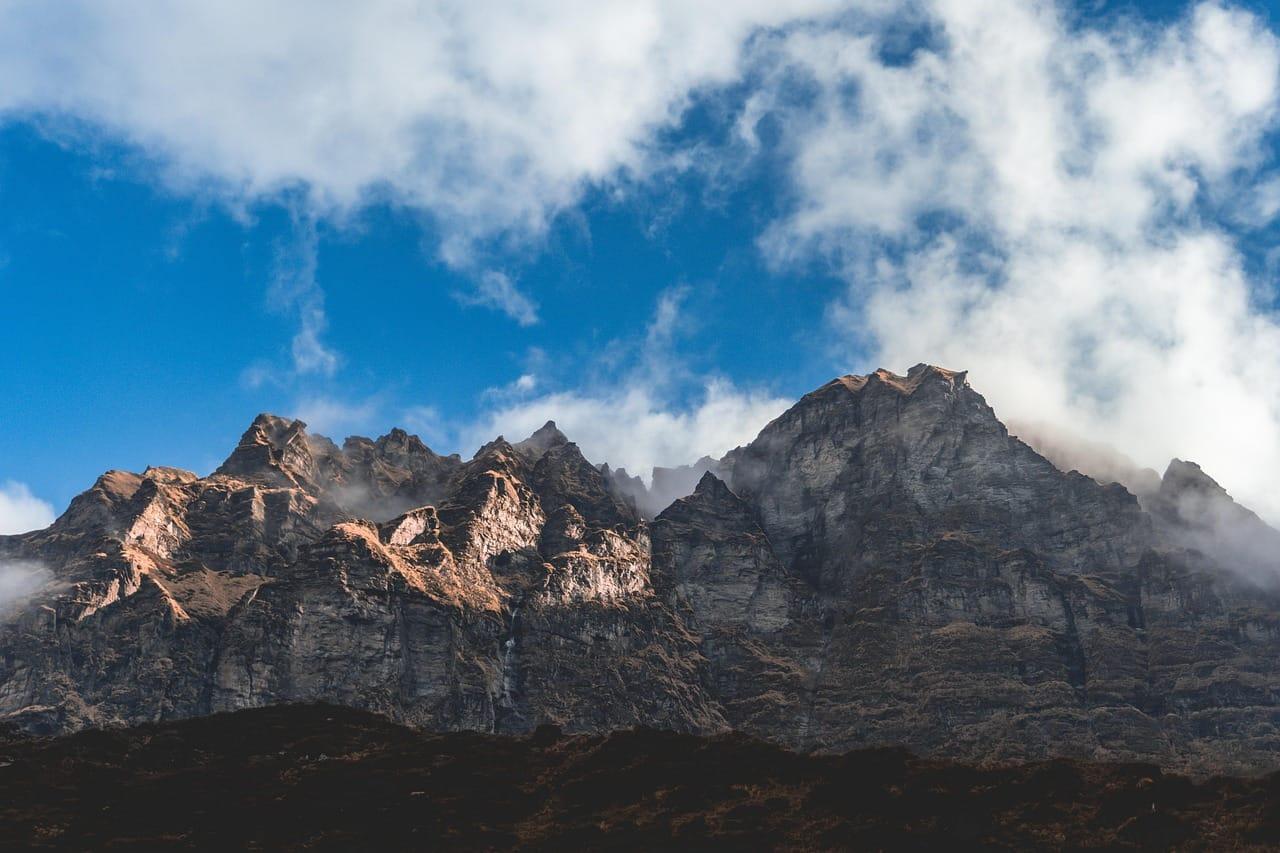 Nepal: Remote Kanchenjunga Conservation Trek ( 24 days)