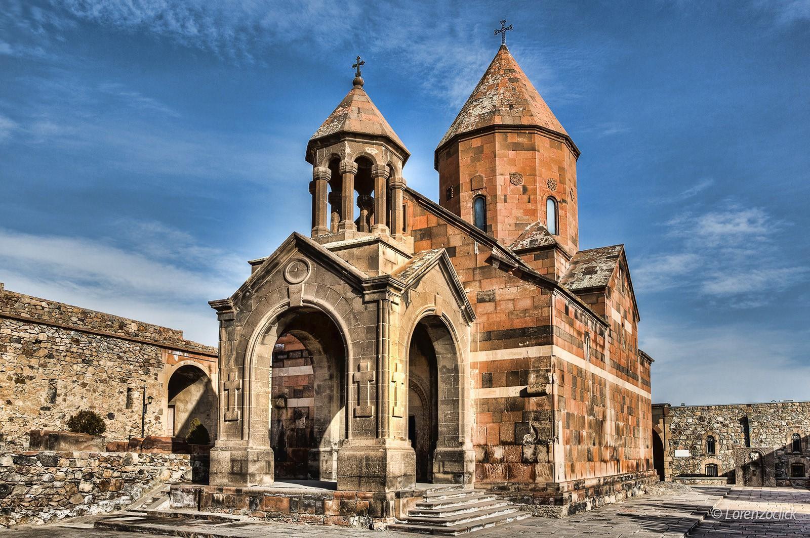 From Yerevan: Echmiadzin and Zvartnots Tour with Transfers 3