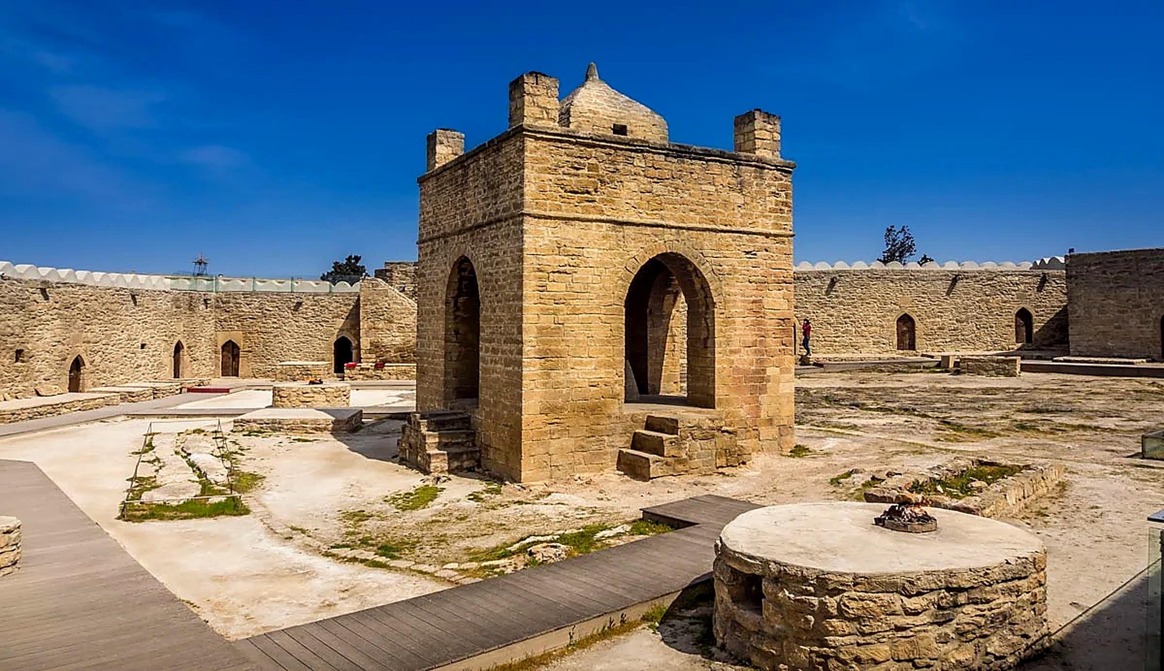 Ateshgah Fire temple and Yanardag tour with F1 schedule 2