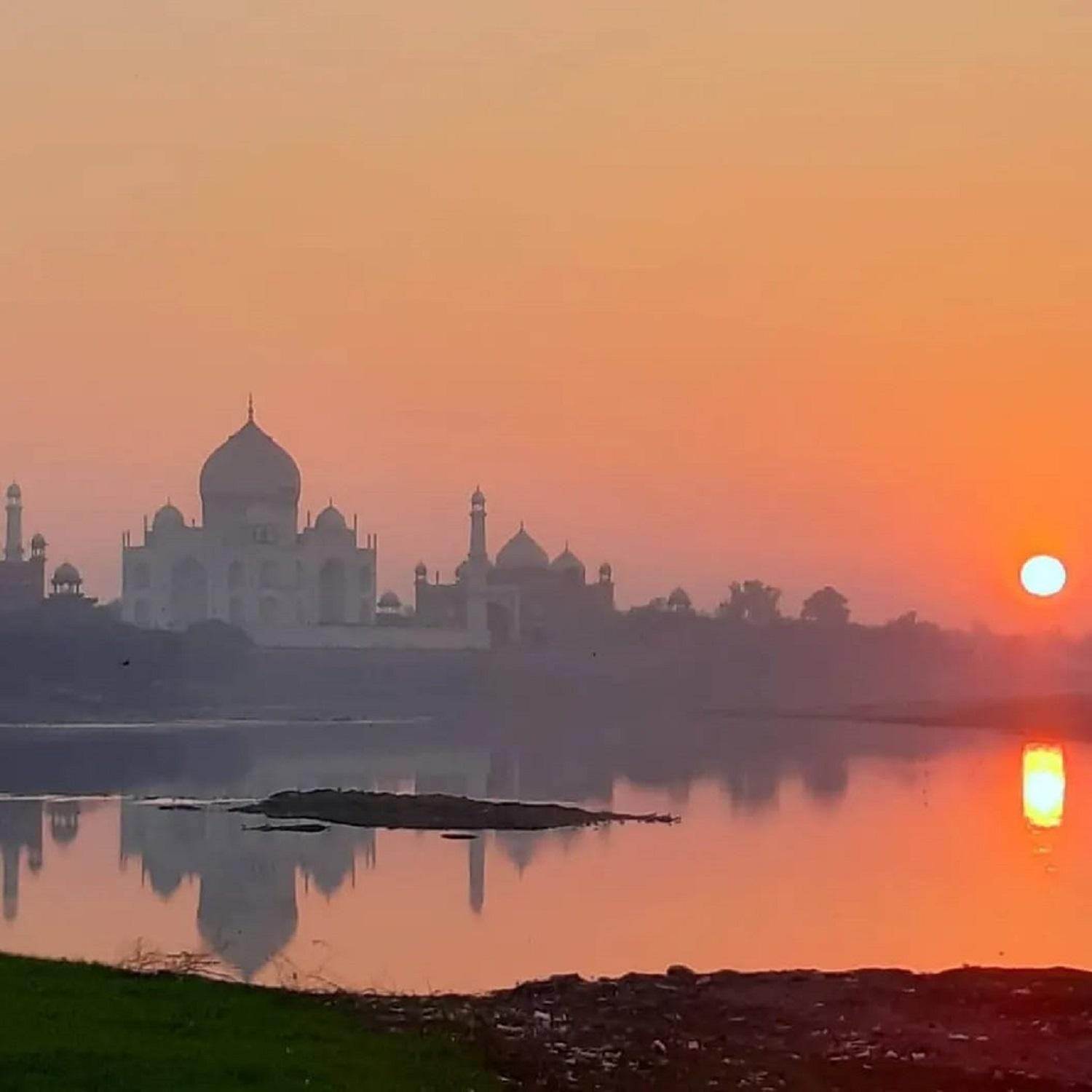 Luxury Tajmahal Tour from Delhi by Private Car All Inclusive 2