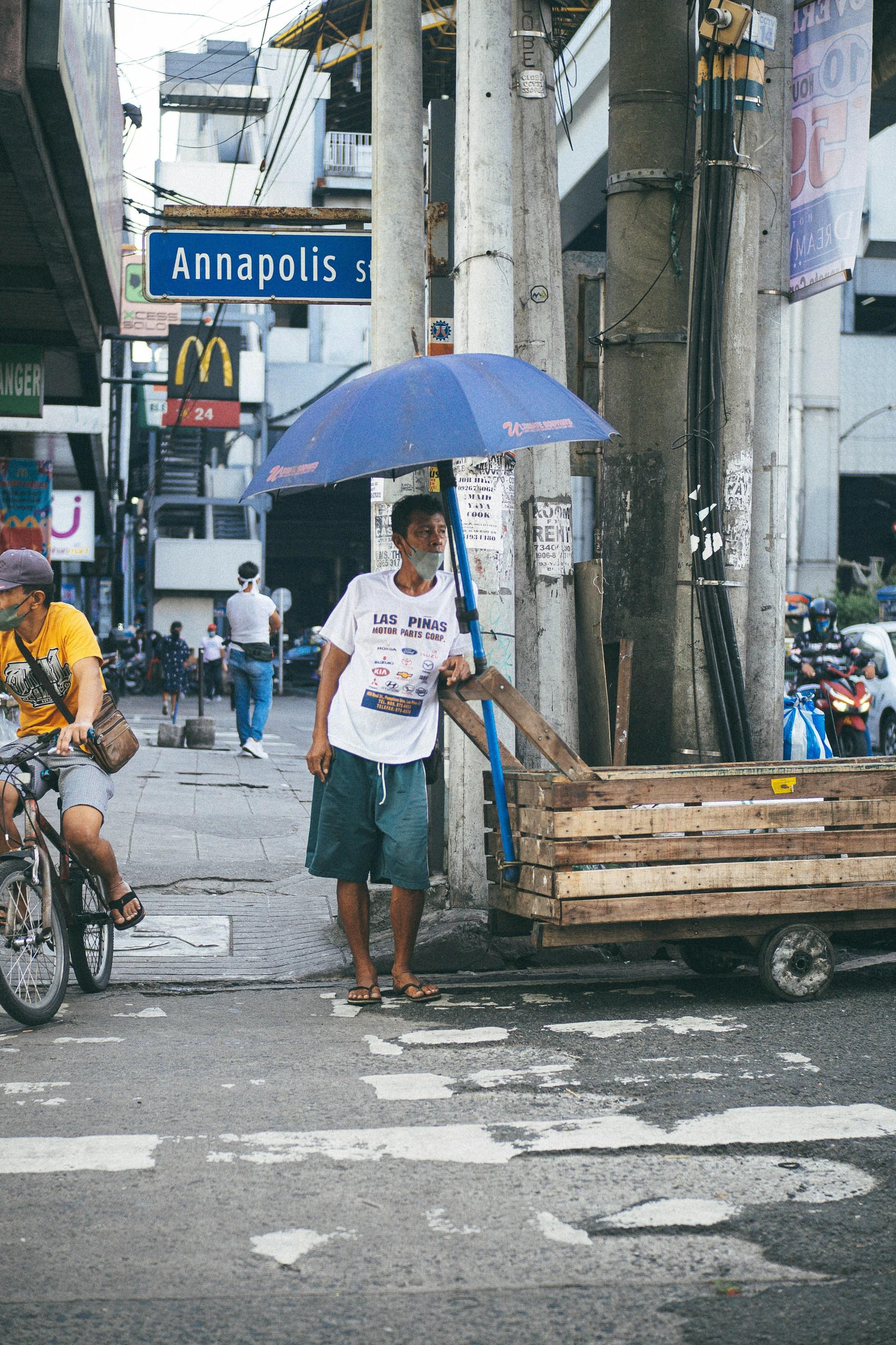 Manila : Best Street Food Tour With A Local Guide 3