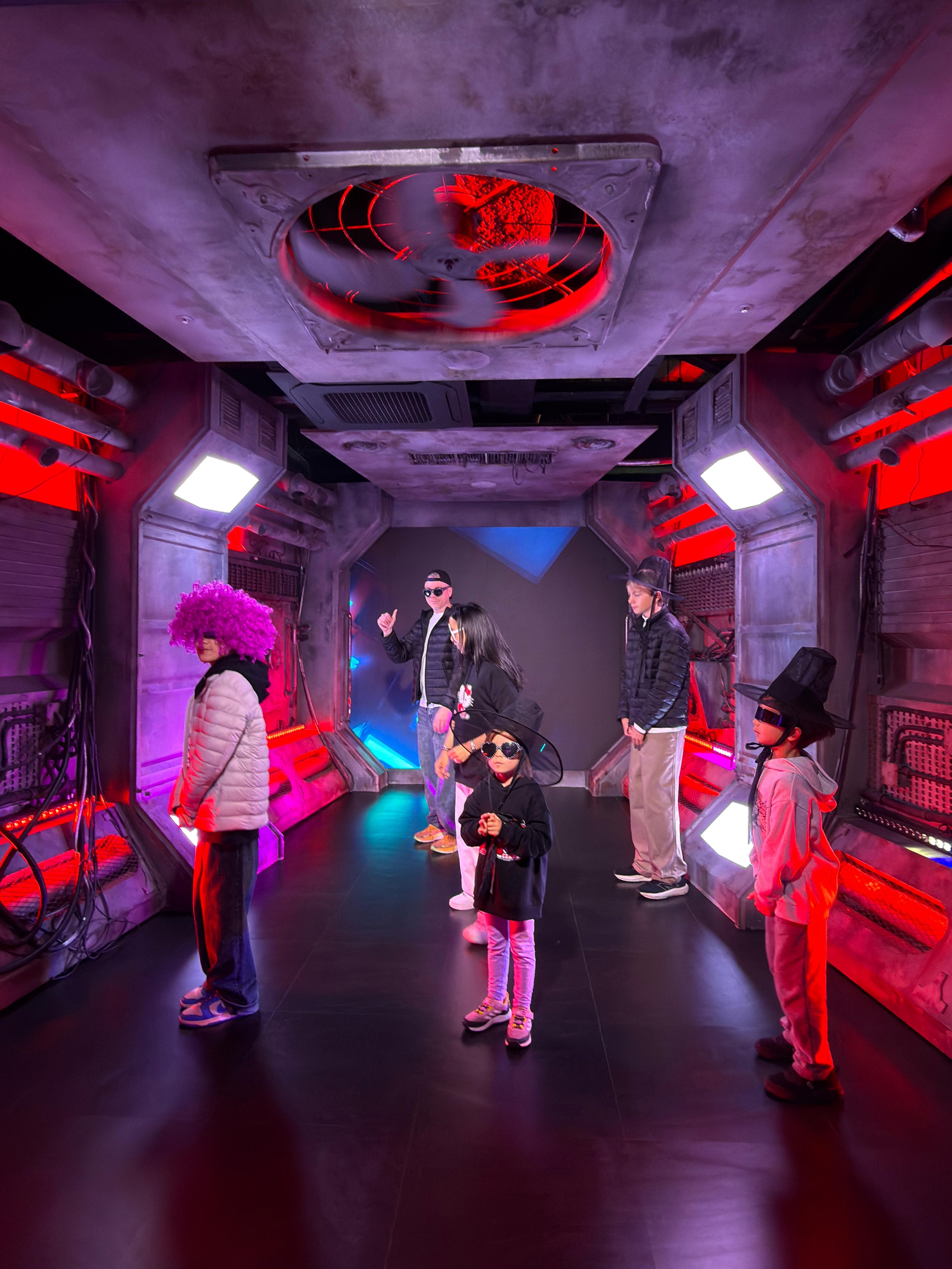 Seoul: K-Pop Dance Class and Video Shoot at Kpop Center