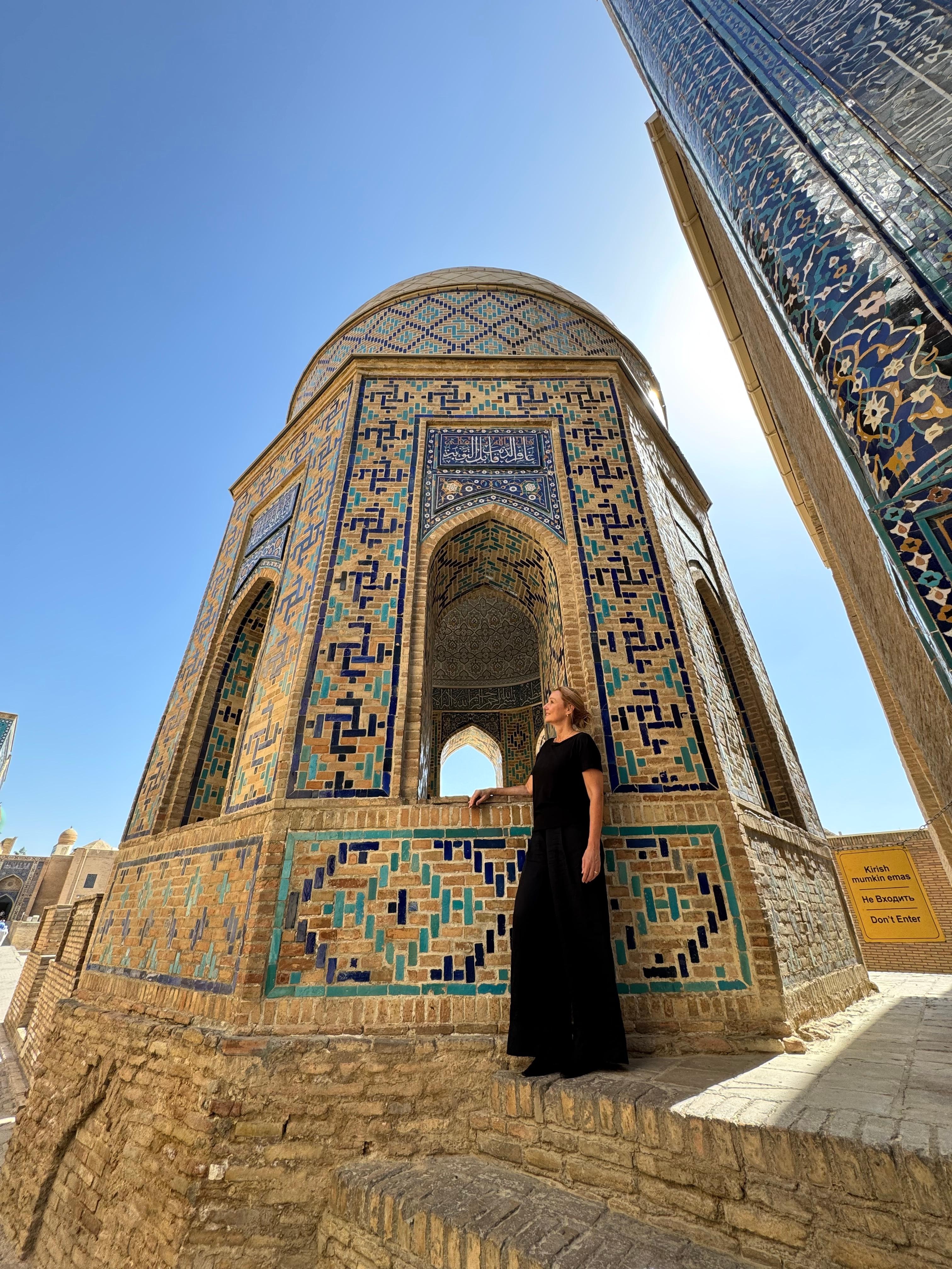Samarkand City Tour with a Professional Photographer 3