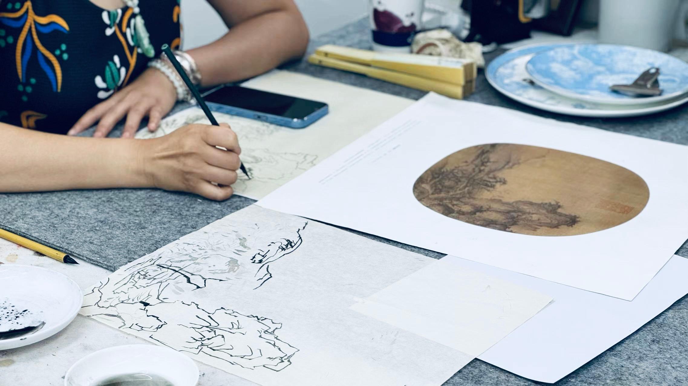 Shanghai: Hands-On Traditional Chinese Painting Workshop