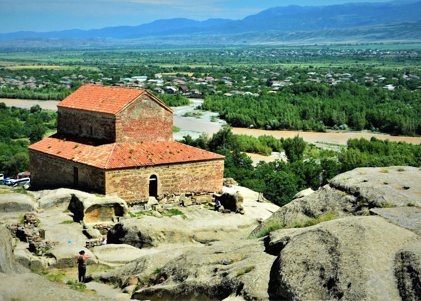 Private tour from Kutaisi to Katskhi Chiatura & Uplistsikhe