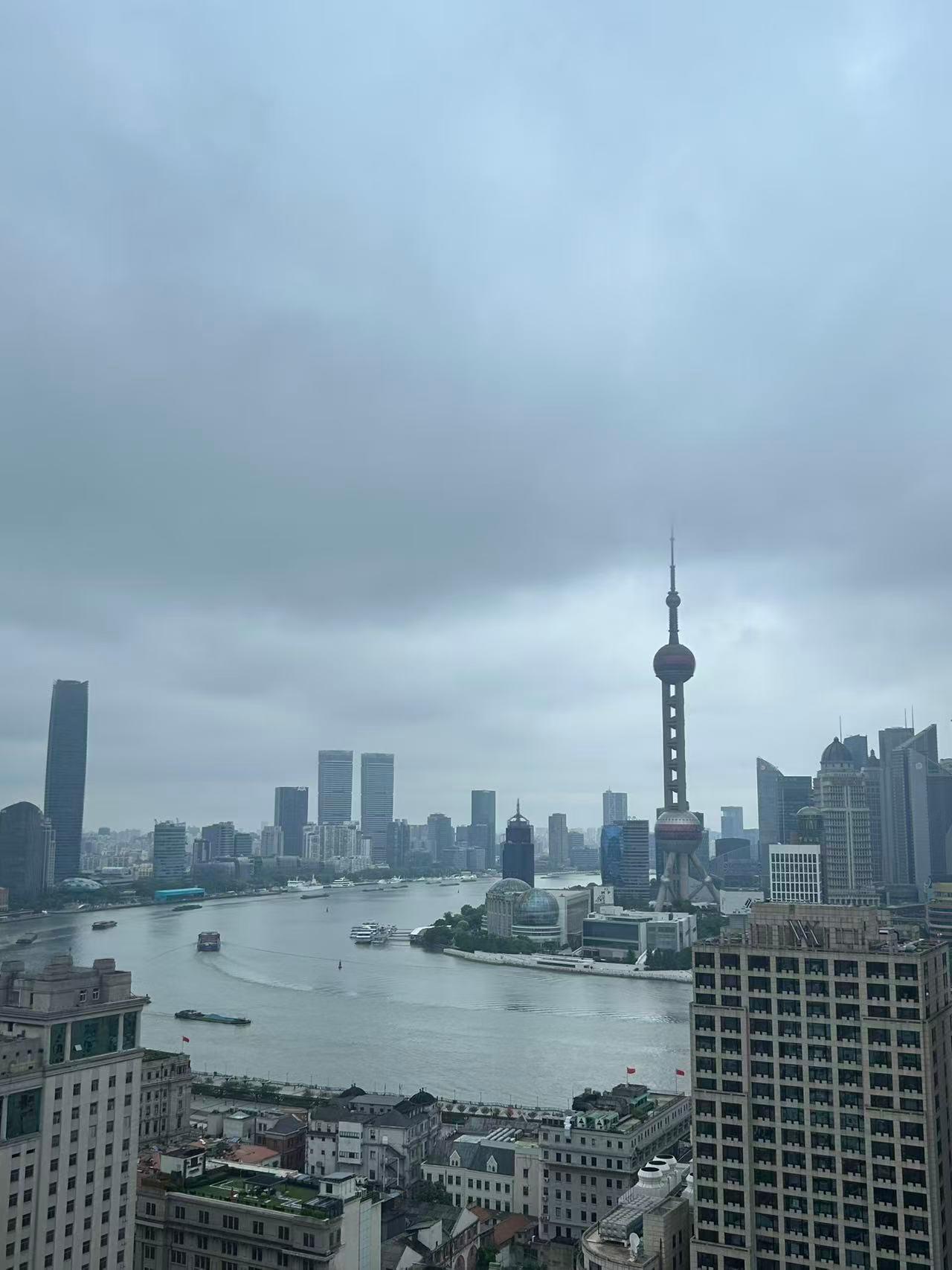 Shanghai: Fake Market, Bund, and Fabric Market Tour 2
