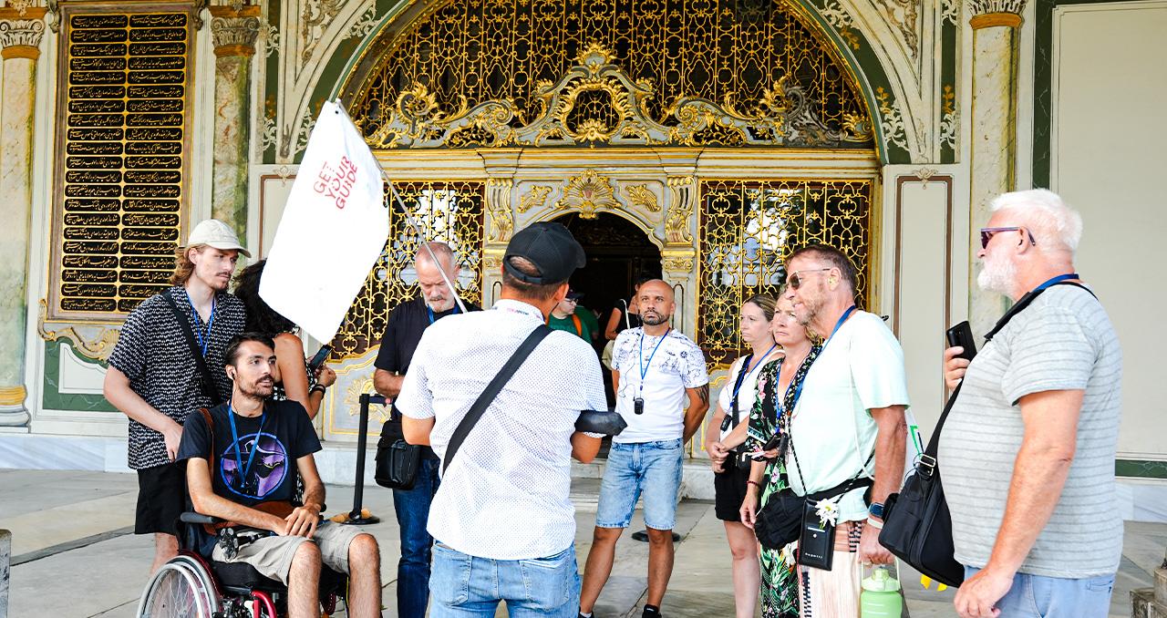 Istanbul: Topkapi Palace & Harem Express Highlight Tour 3