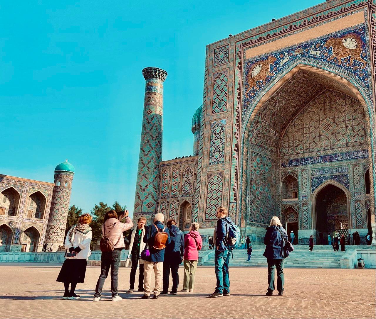Samarkand Historical Walking tour with coffee break