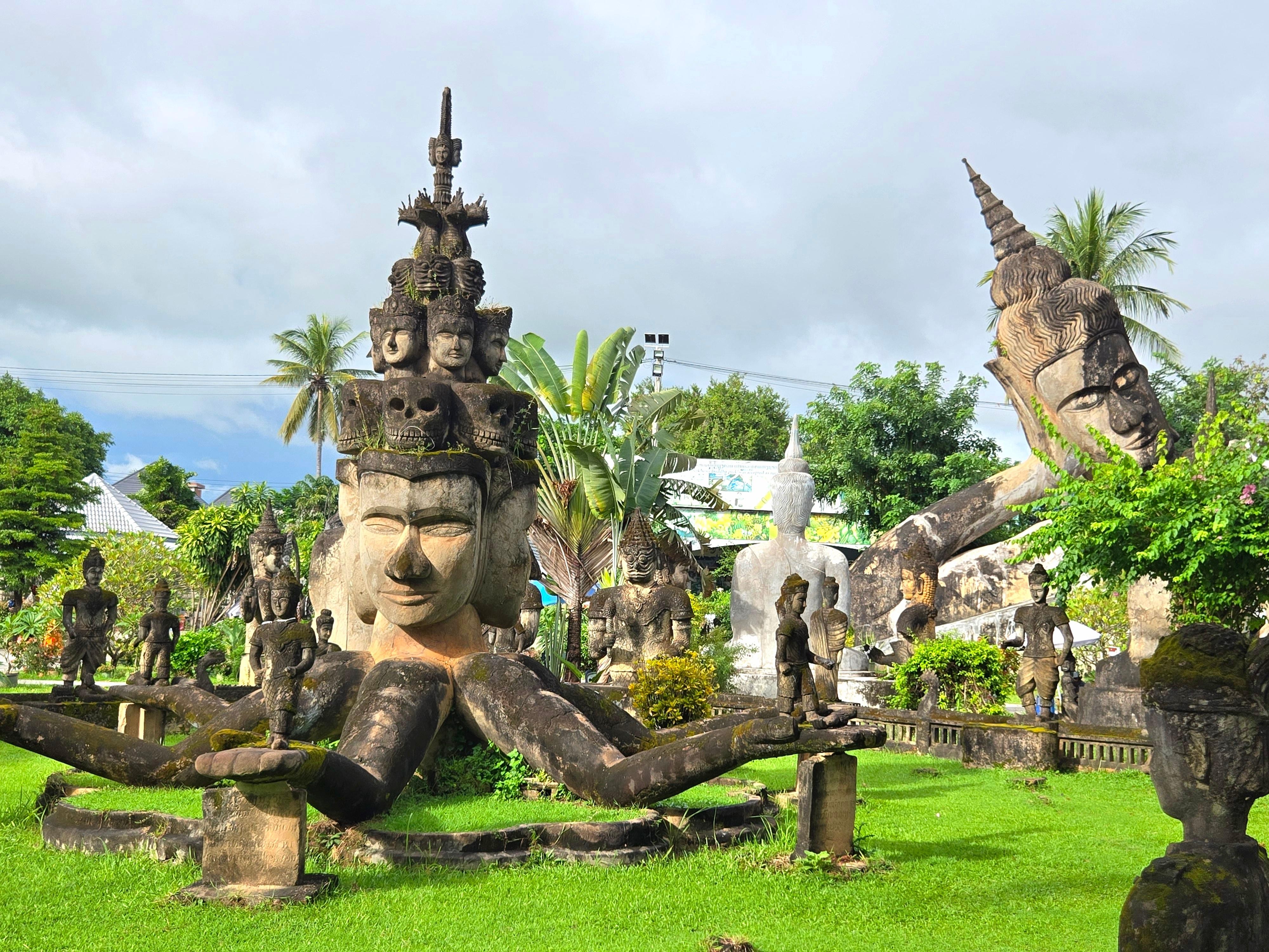 Buddha Park: Guided Tour with Lao Coffee Tasting 2