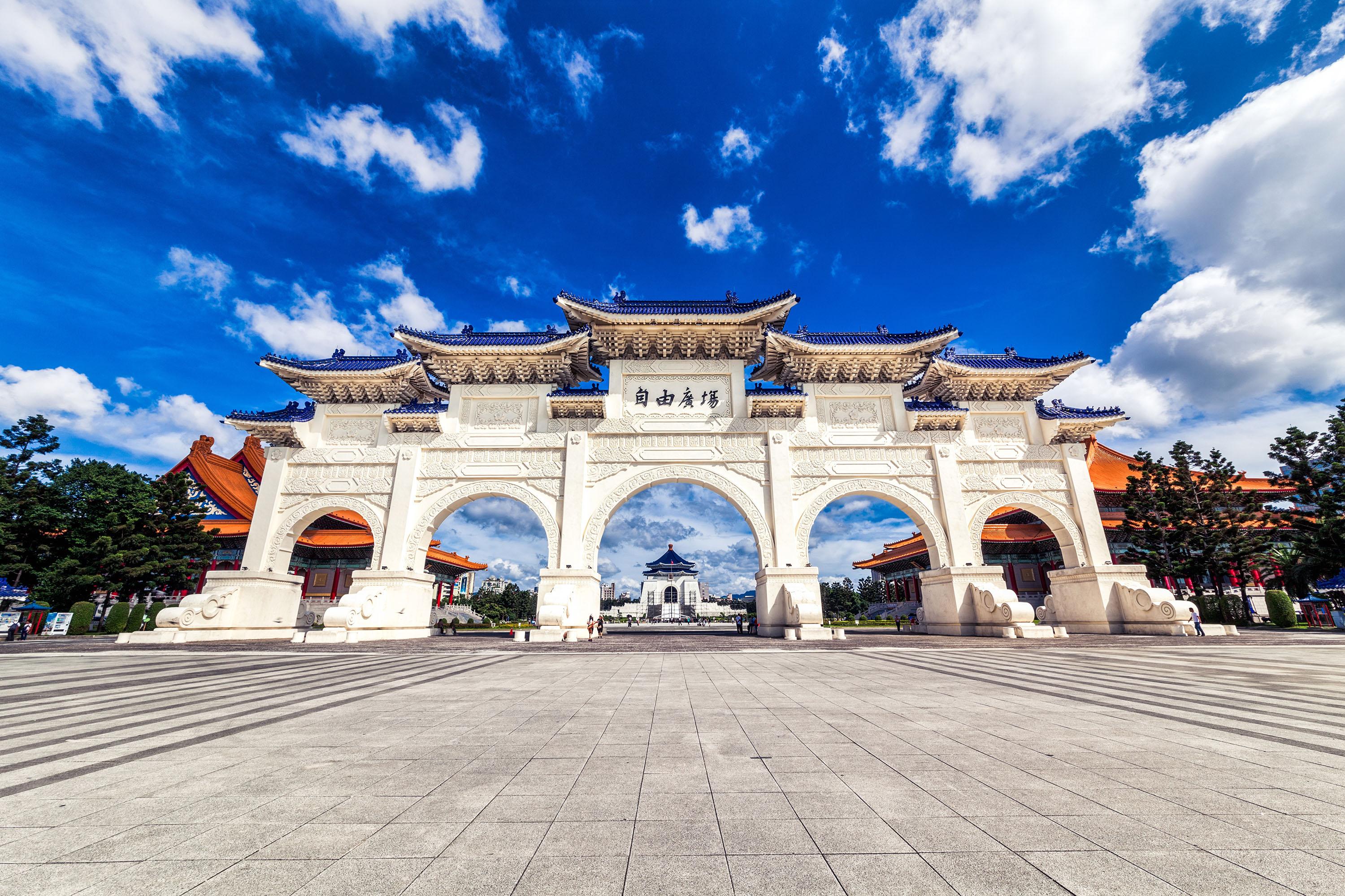 Taiwan Taipei: 8-Hour Customized Taipei City Exploration! 3