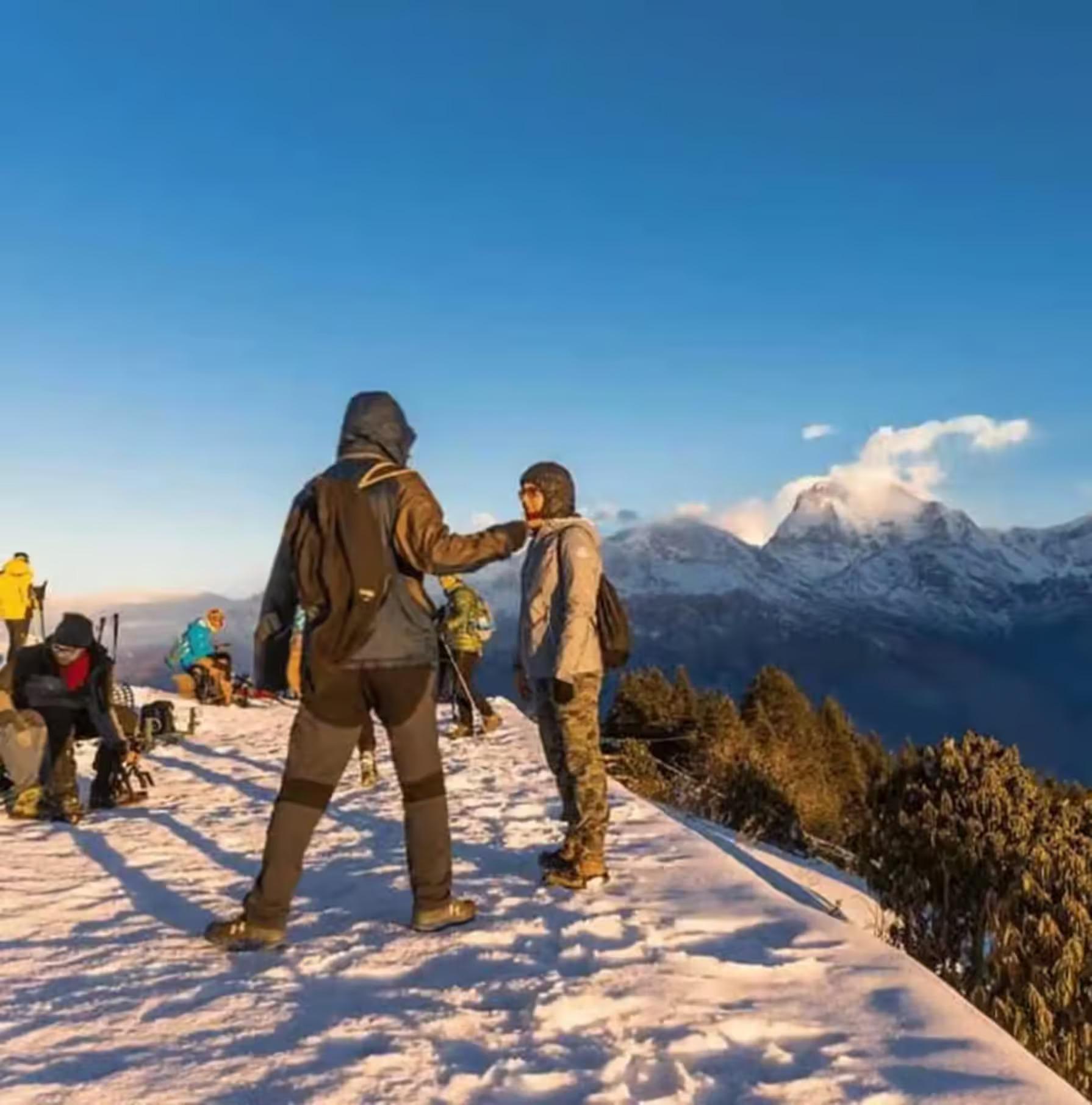 Pokhara: 4-Day budget trek to Poon hill either group or solo