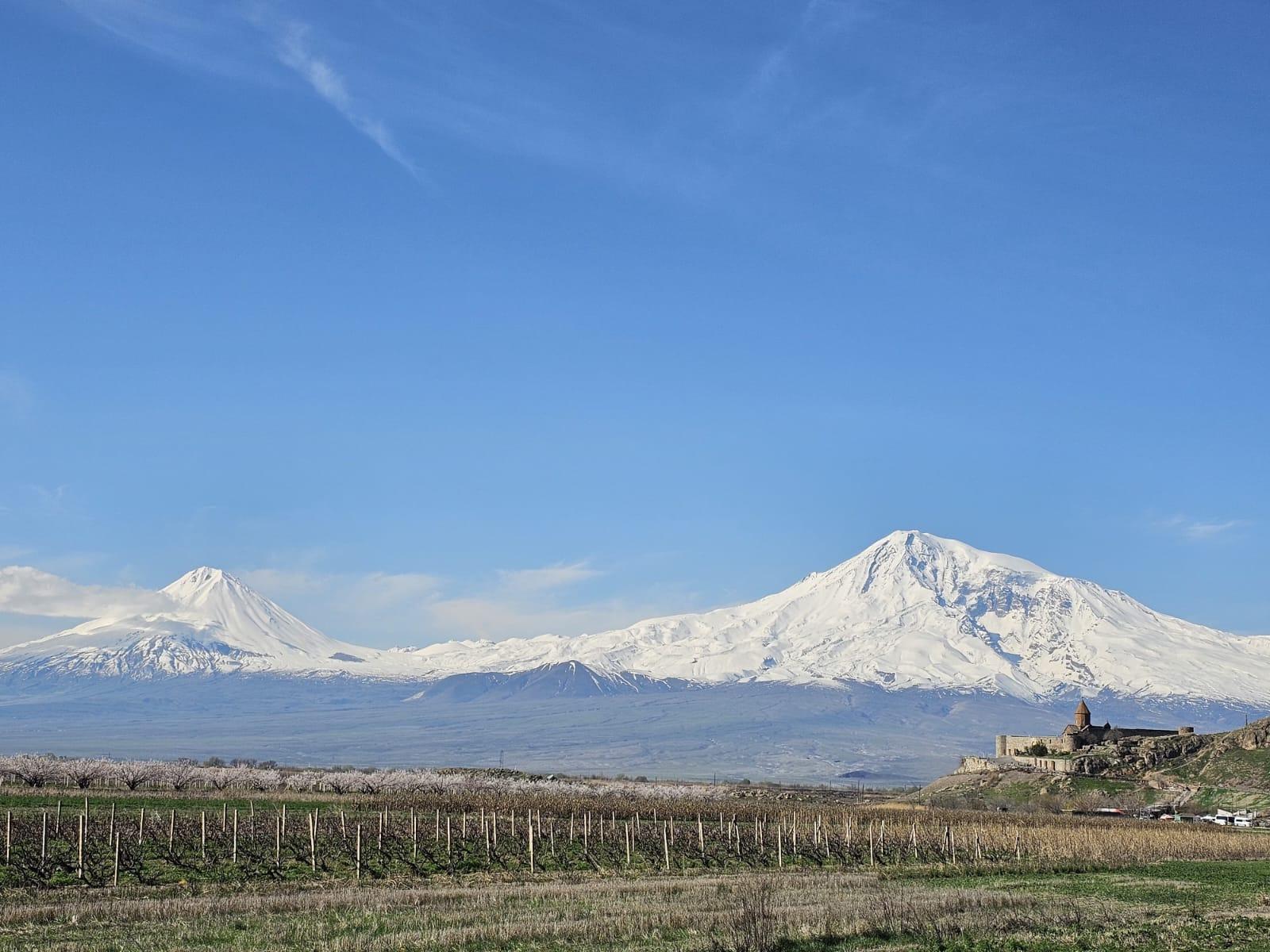 Yerevan: Khor Virap, Areni, & Noravank Private Tour 2