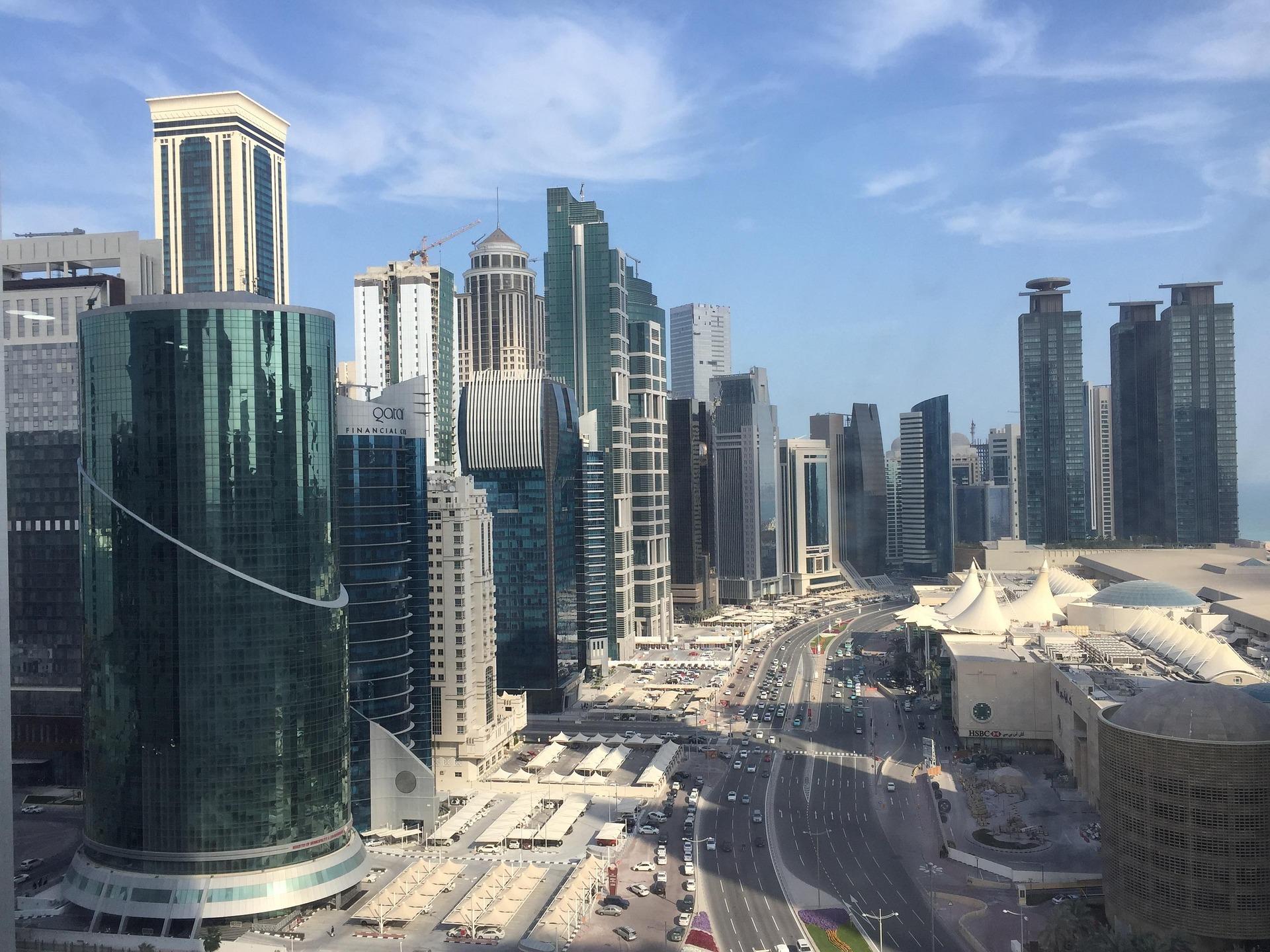 Doha: Private 4-Hour Sightseeing Tour at Your Own Pace 2