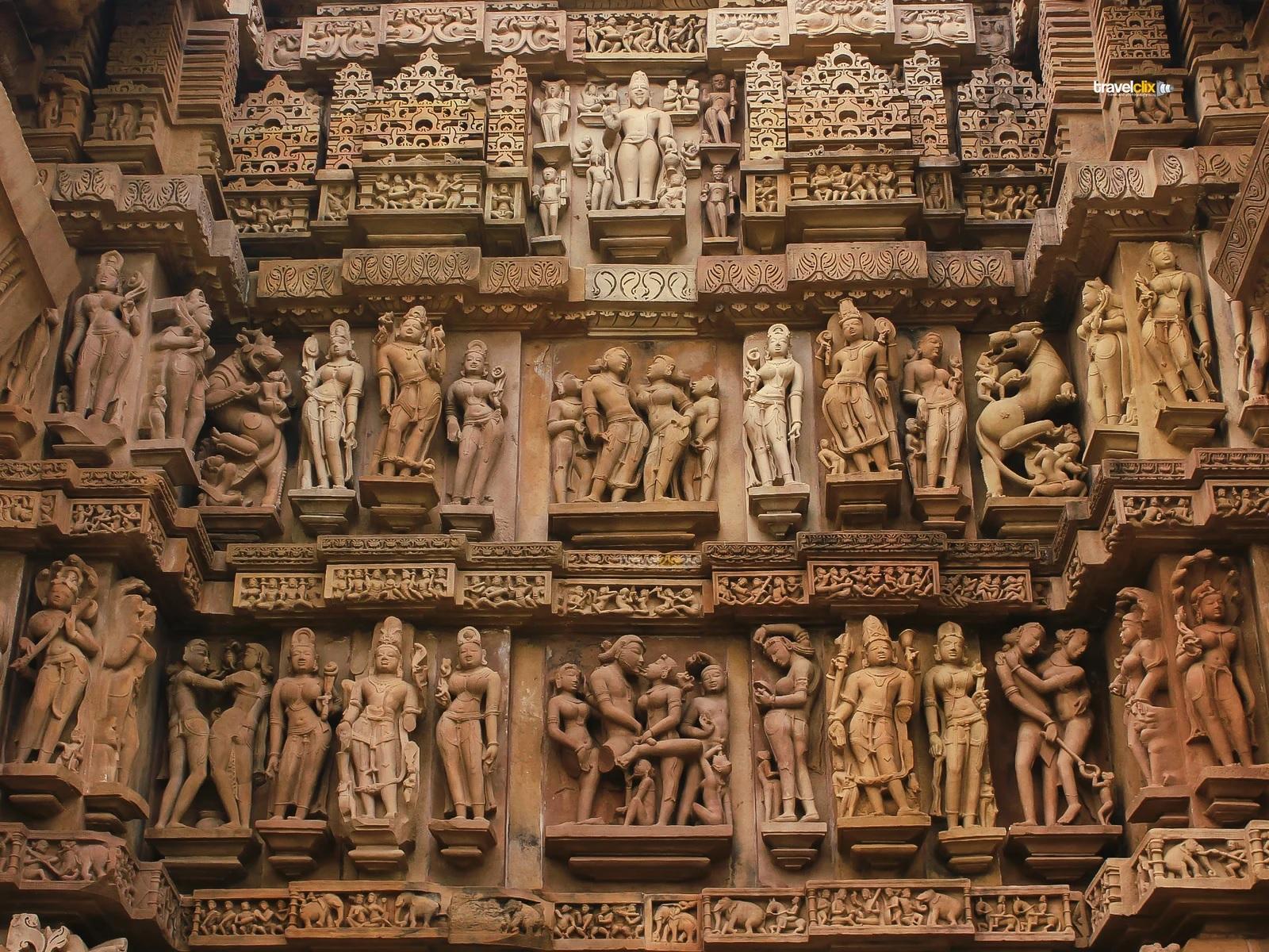 Delhi: Golden Triangle Tour with Khajuraho & Varanasi 9N/10D