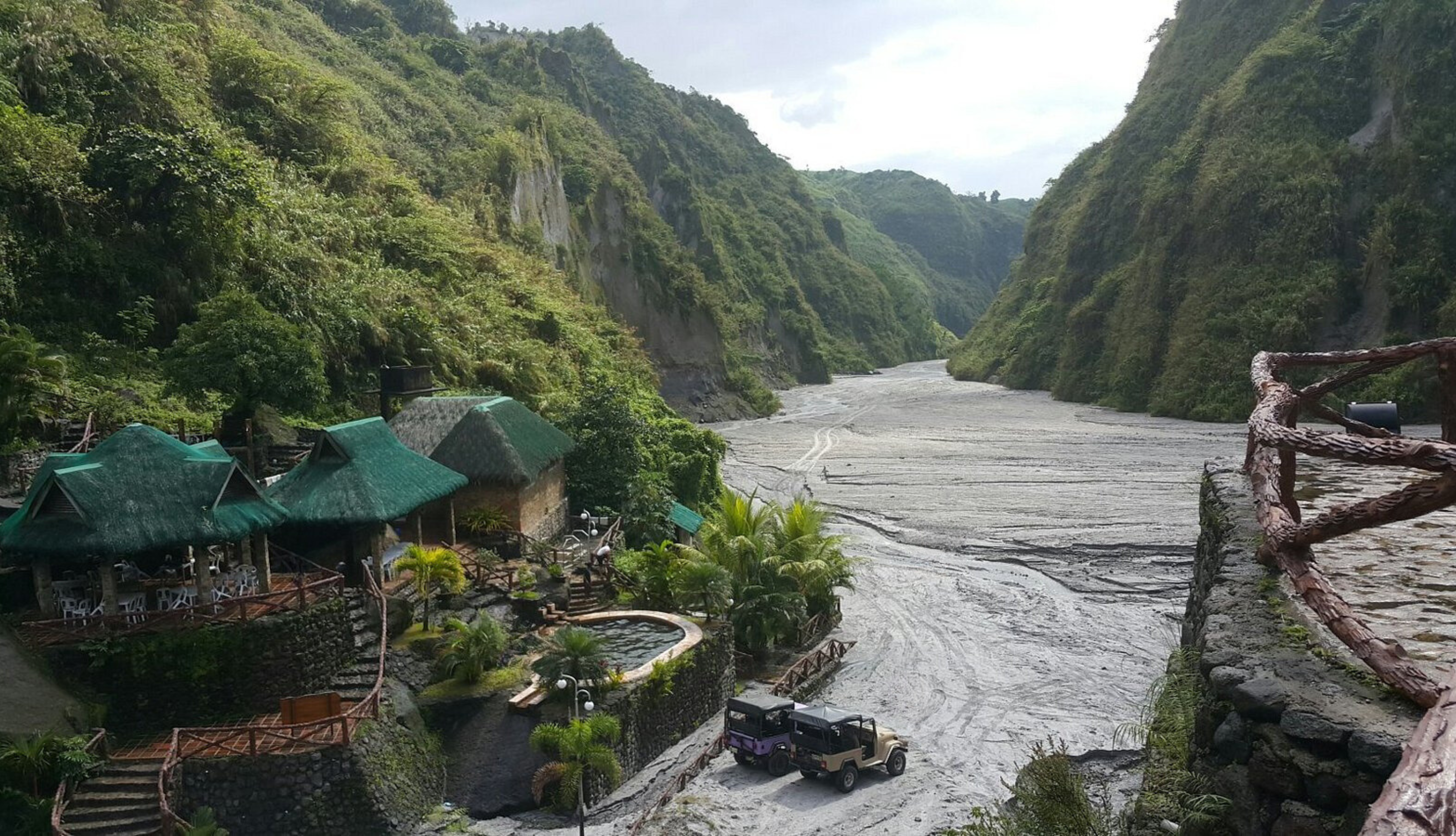 From Manila: Puning Hot Spring & Volcanic 4x4 Adventure