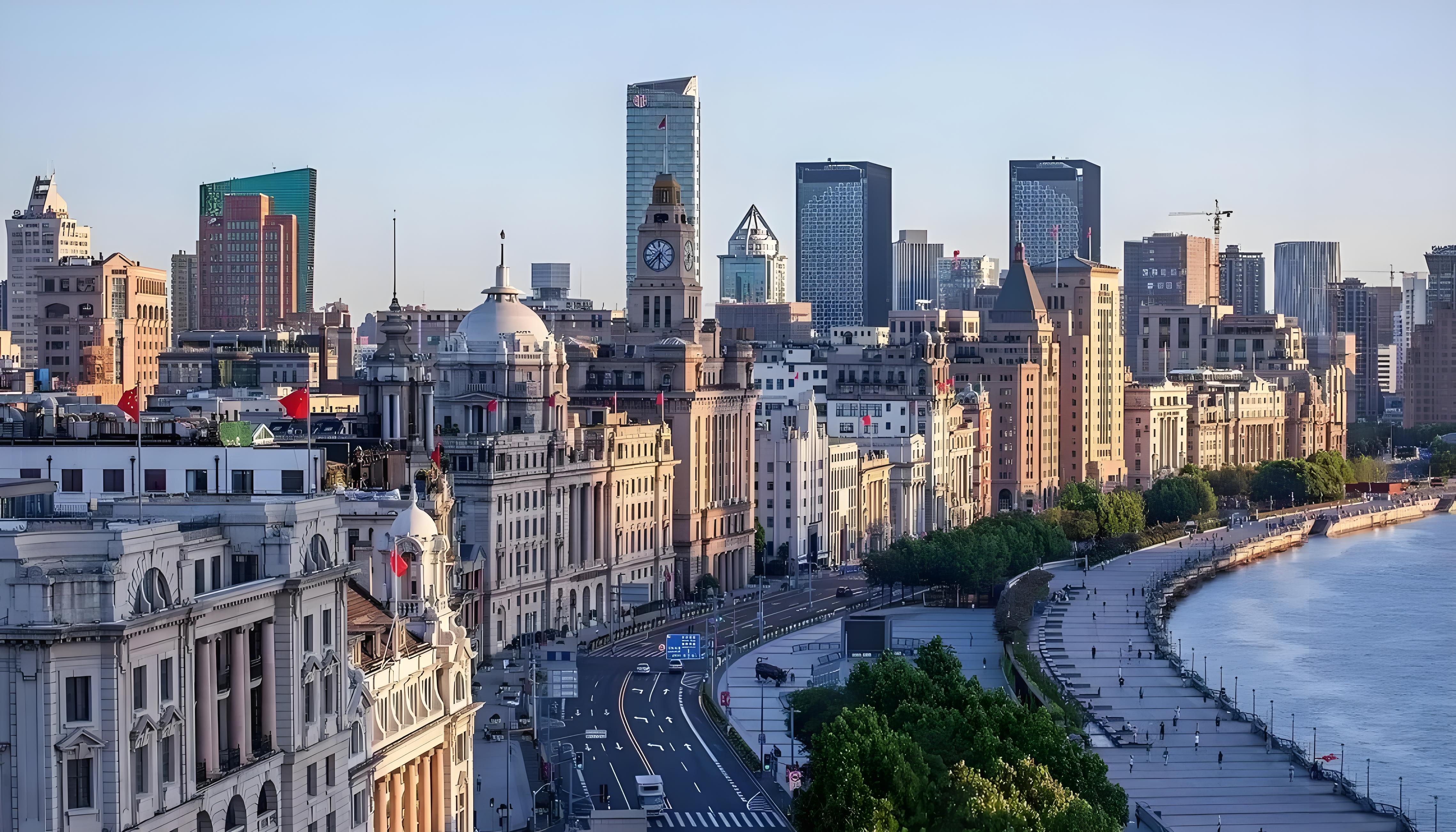 Shanghai: Film Park And The Bund (Including Cruise Tour)
